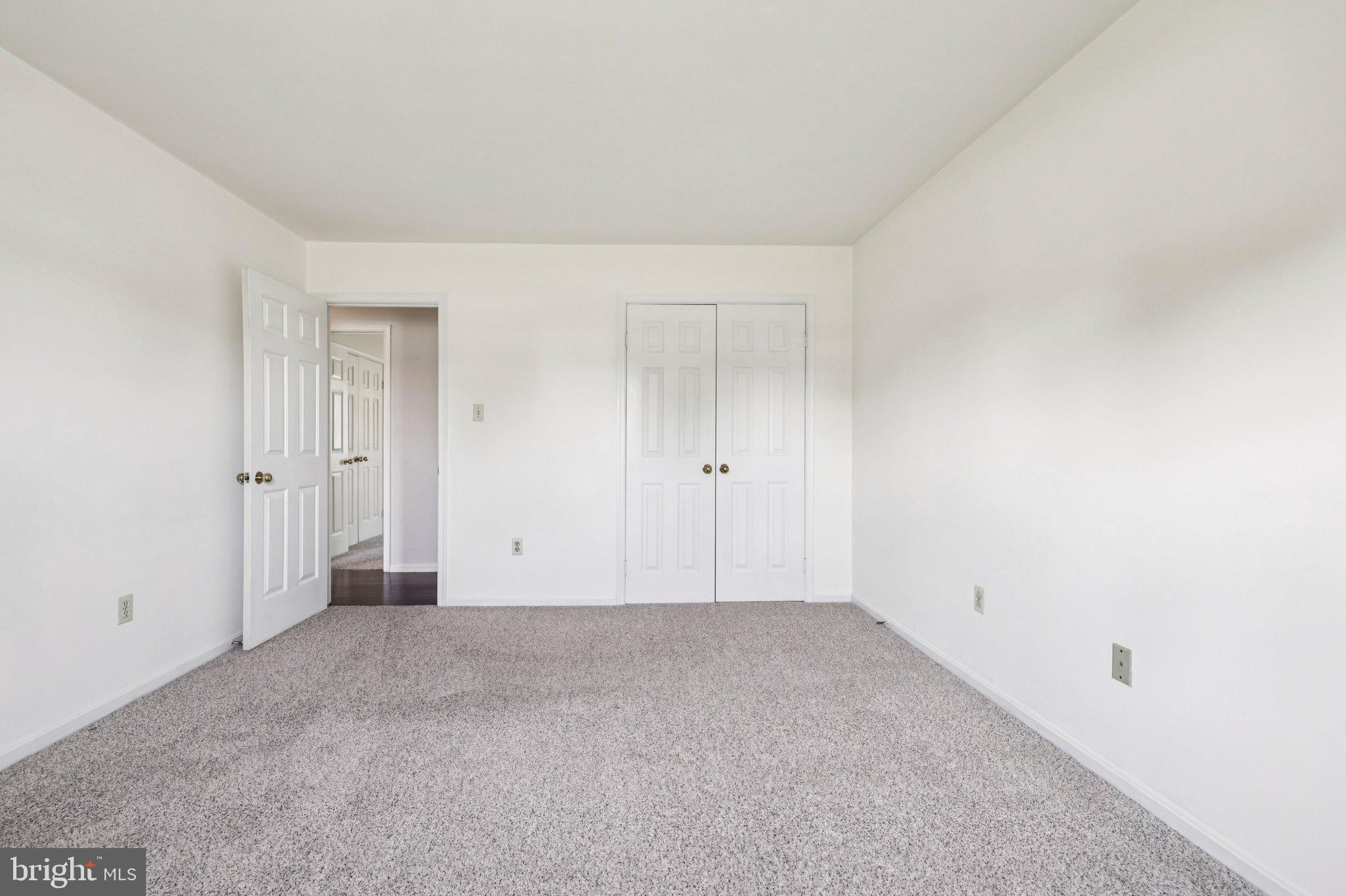 GRANTWOOD ACRES - Residential