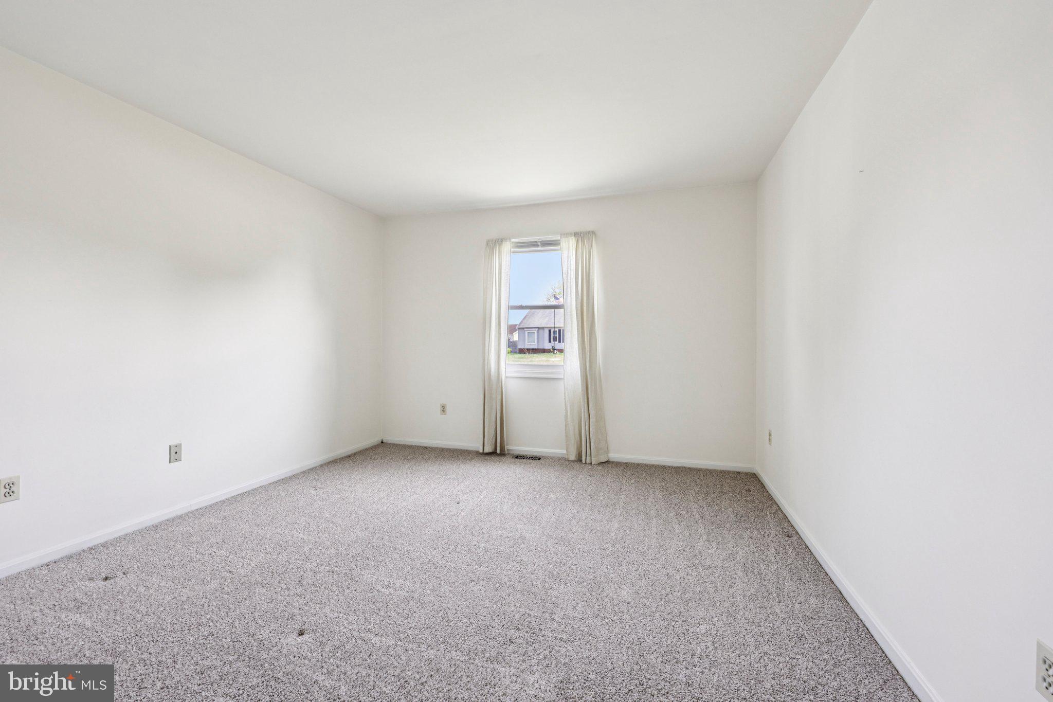 GRANTWOOD ACRES - Residential