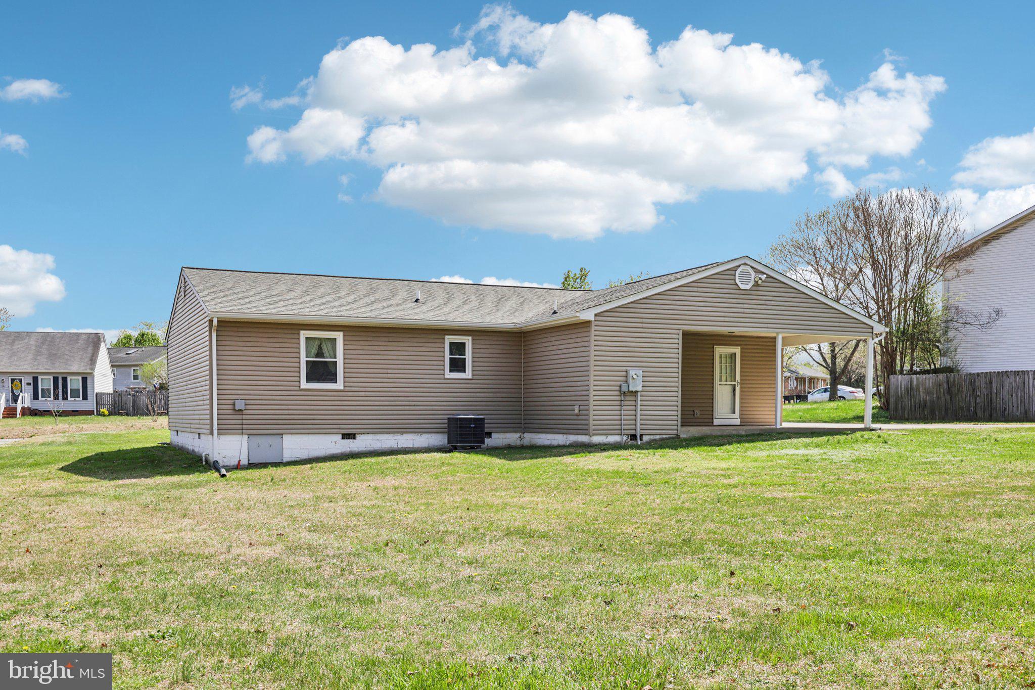 GRANTWOOD ACRES - Residential