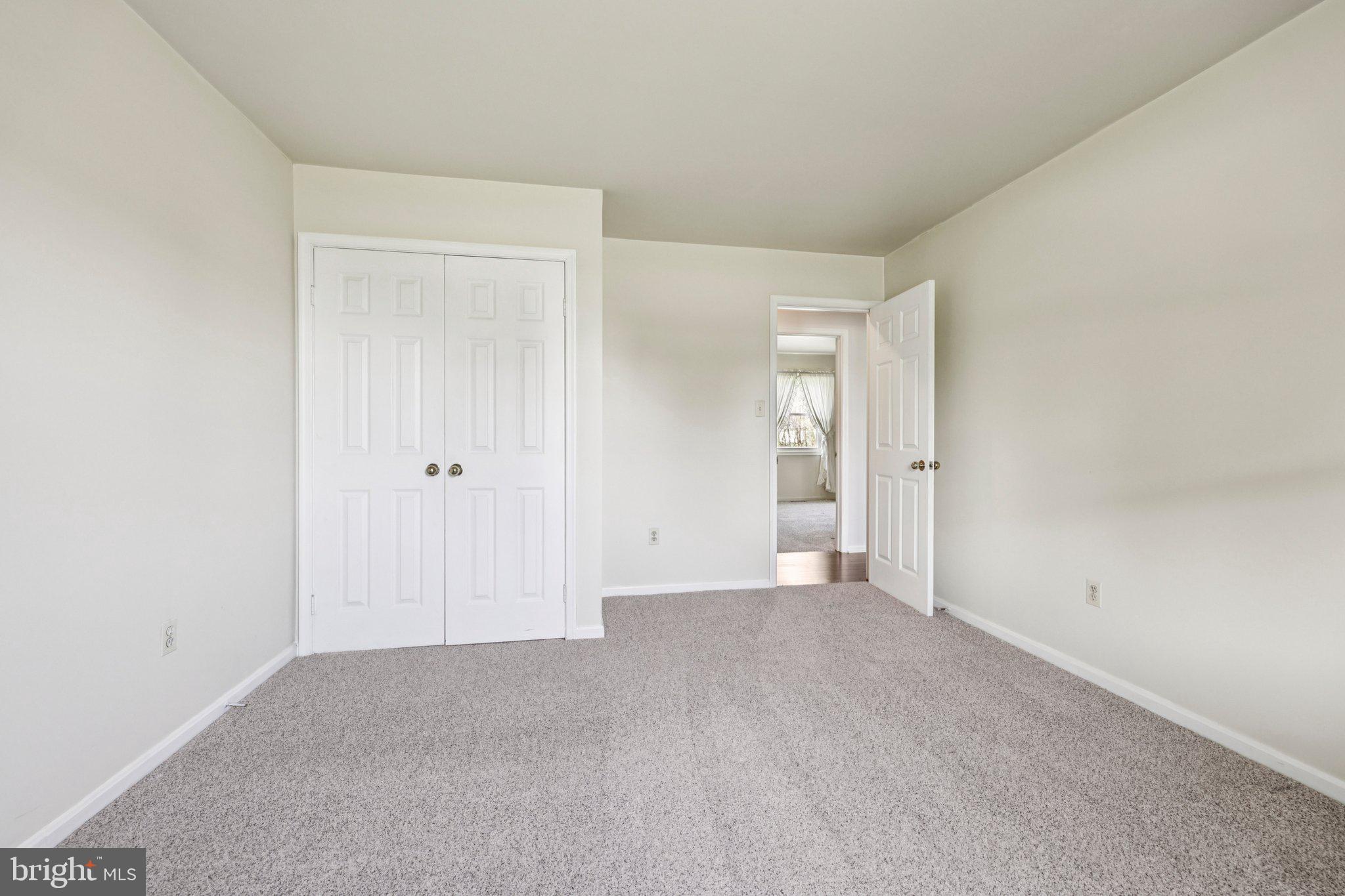 GRANTWOOD ACRES - Residential