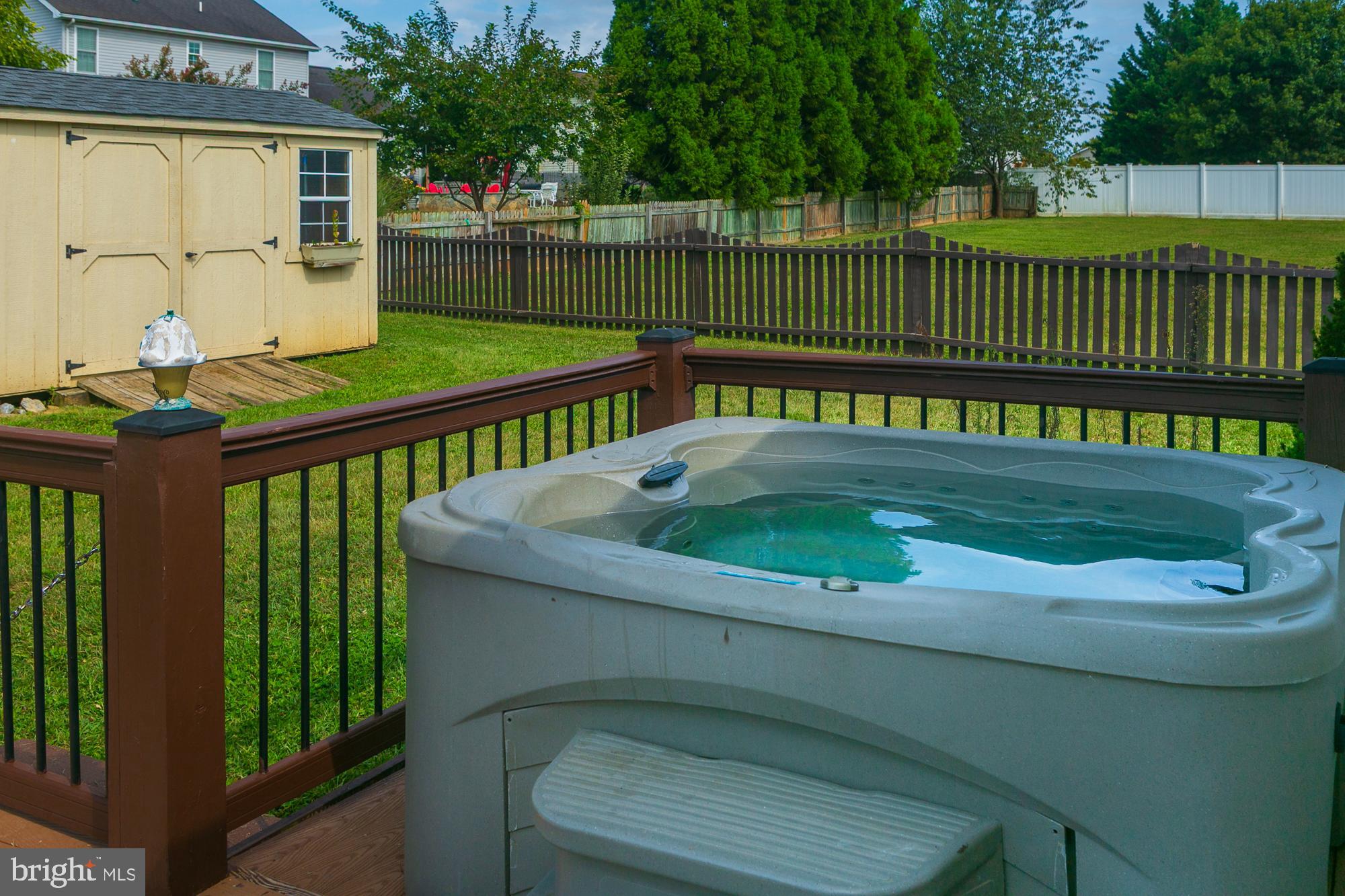 BRIAR RUN - Residential