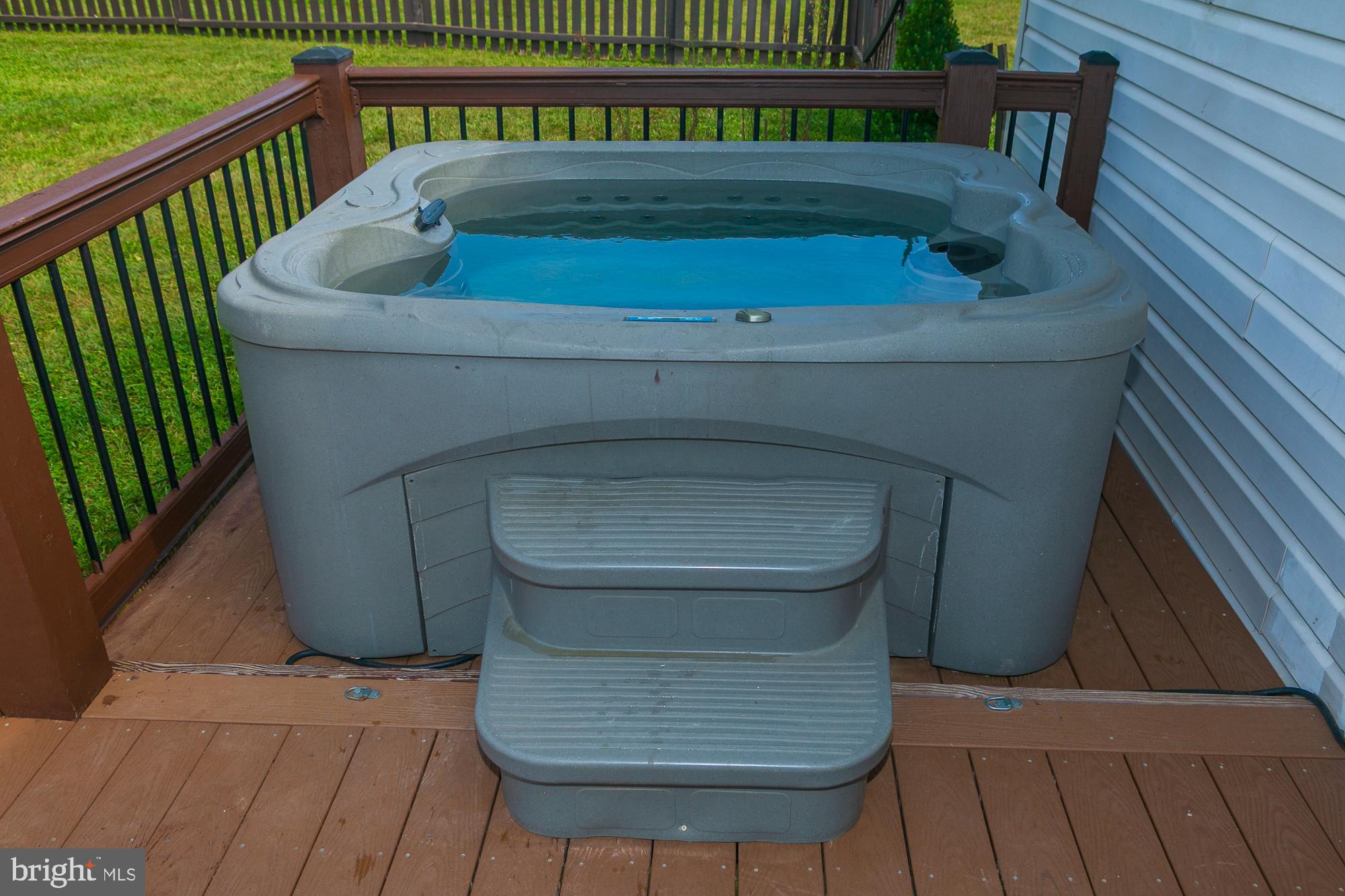 BRIAR RUN - Residential