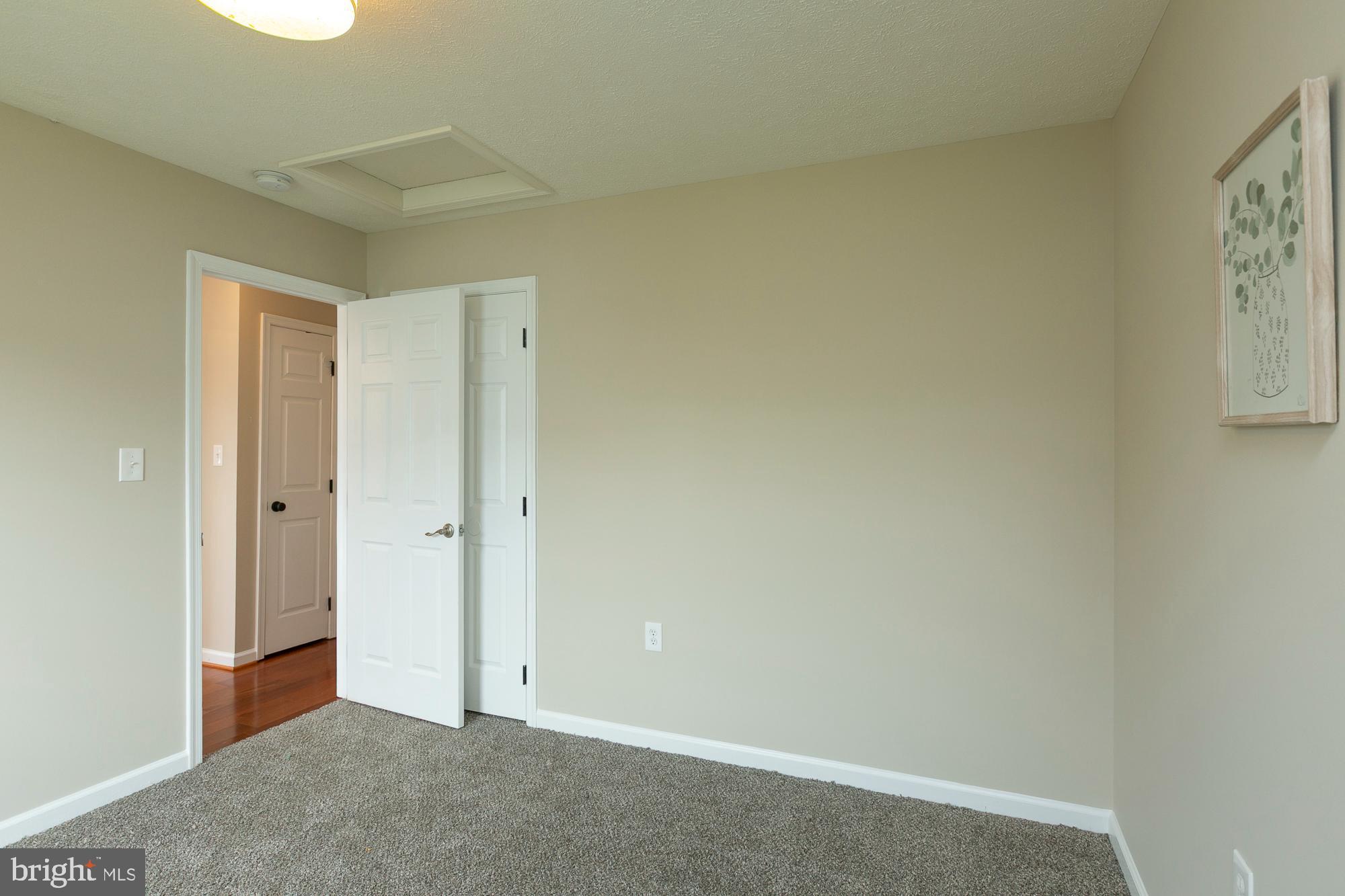 BRIAR RUN - Residential