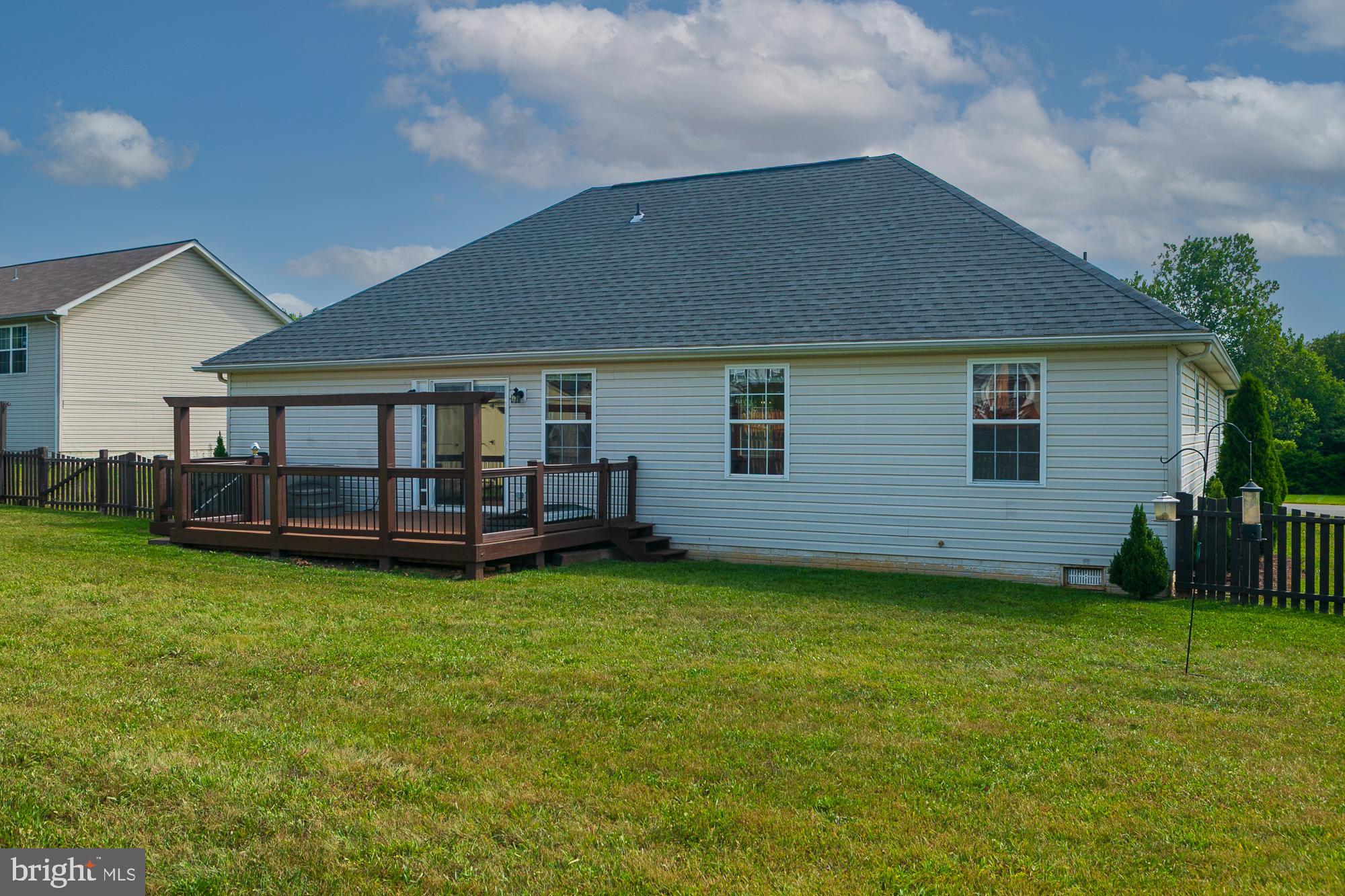 BRIAR RUN - Residential