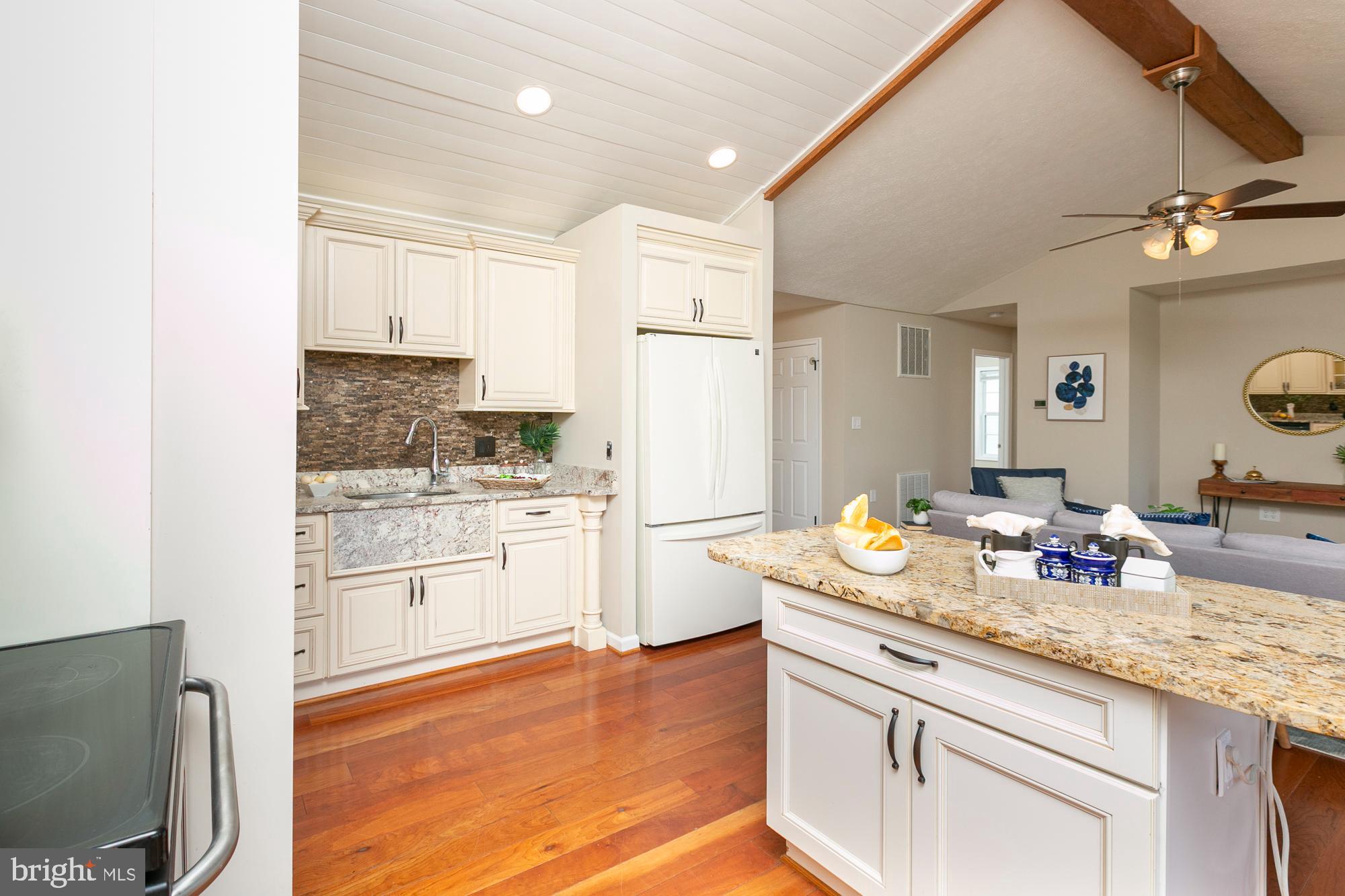 BRIAR RUN - Residential