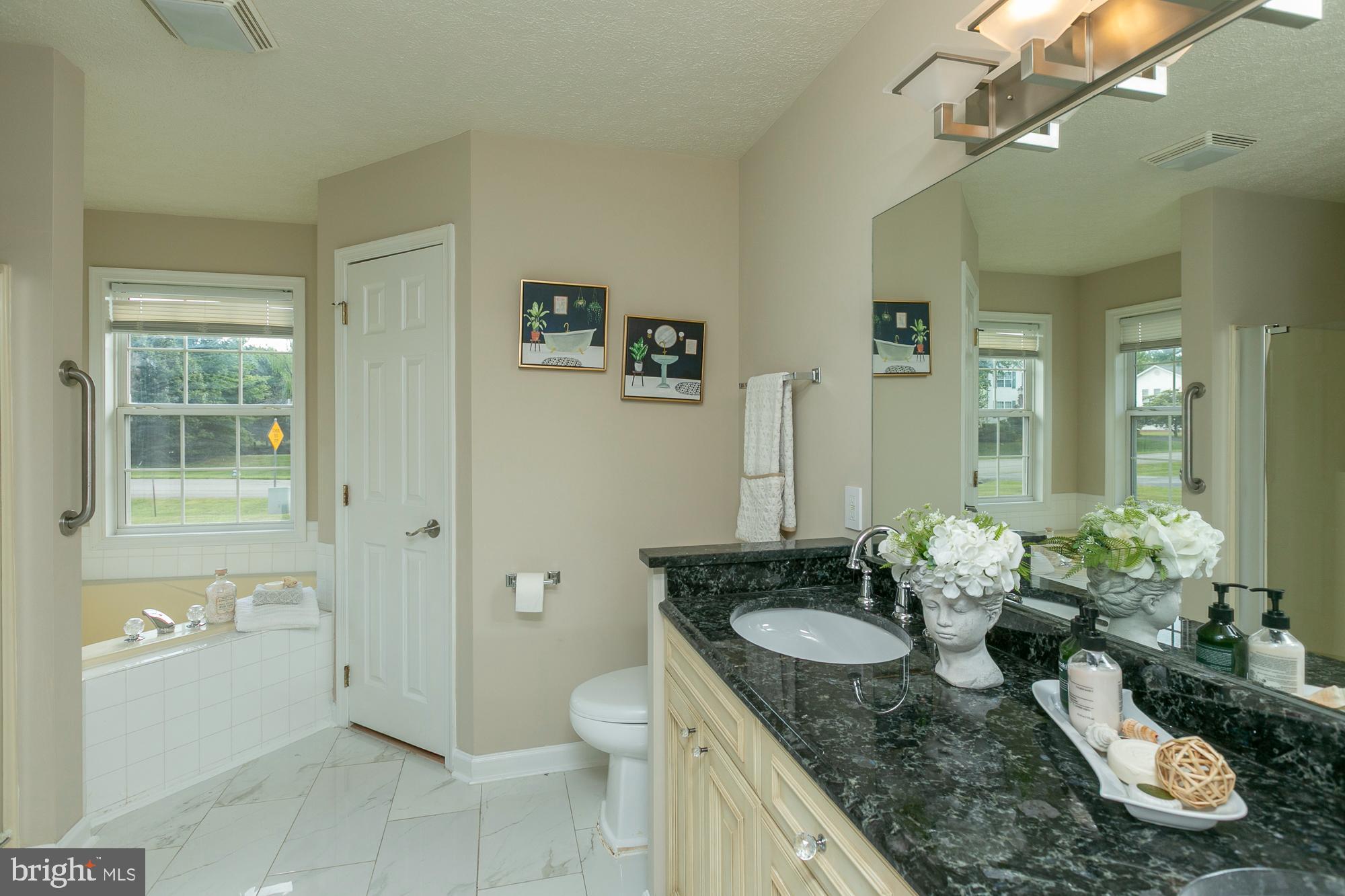 BRIAR RUN - Residential