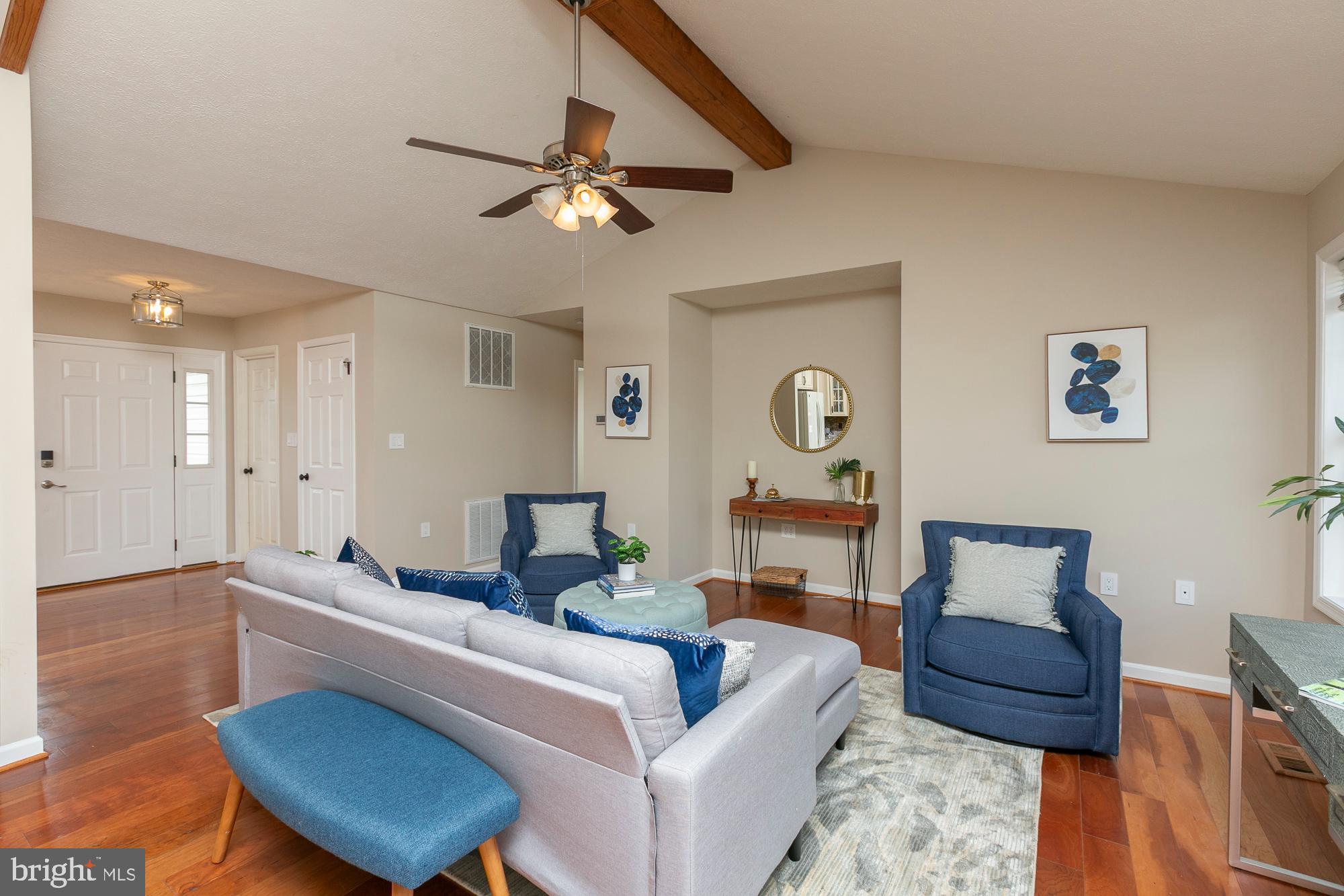 BRIAR RUN - Residential