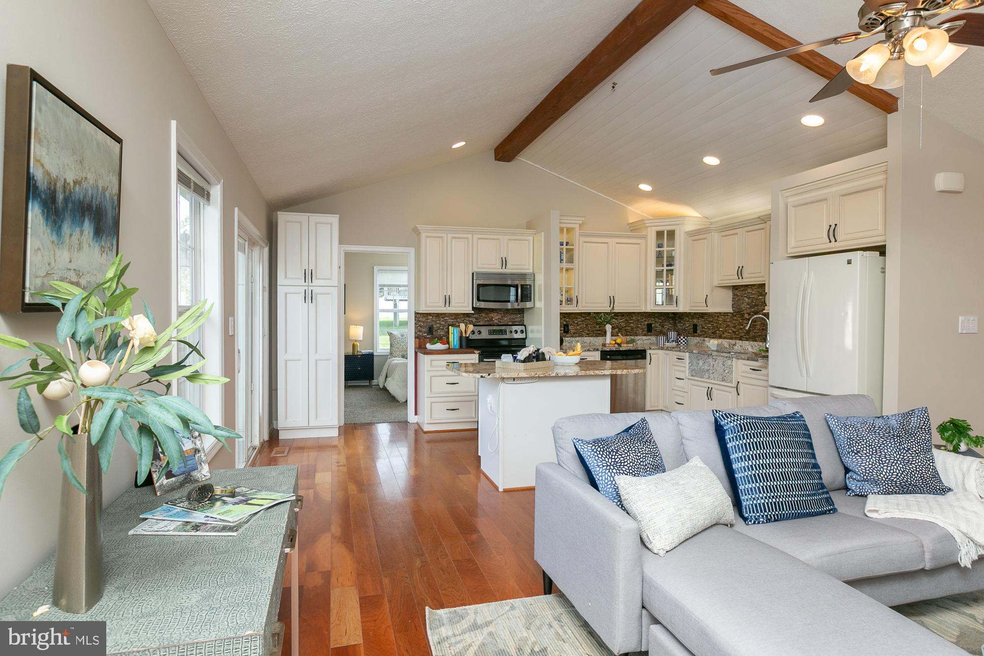 BRIAR RUN - Residential