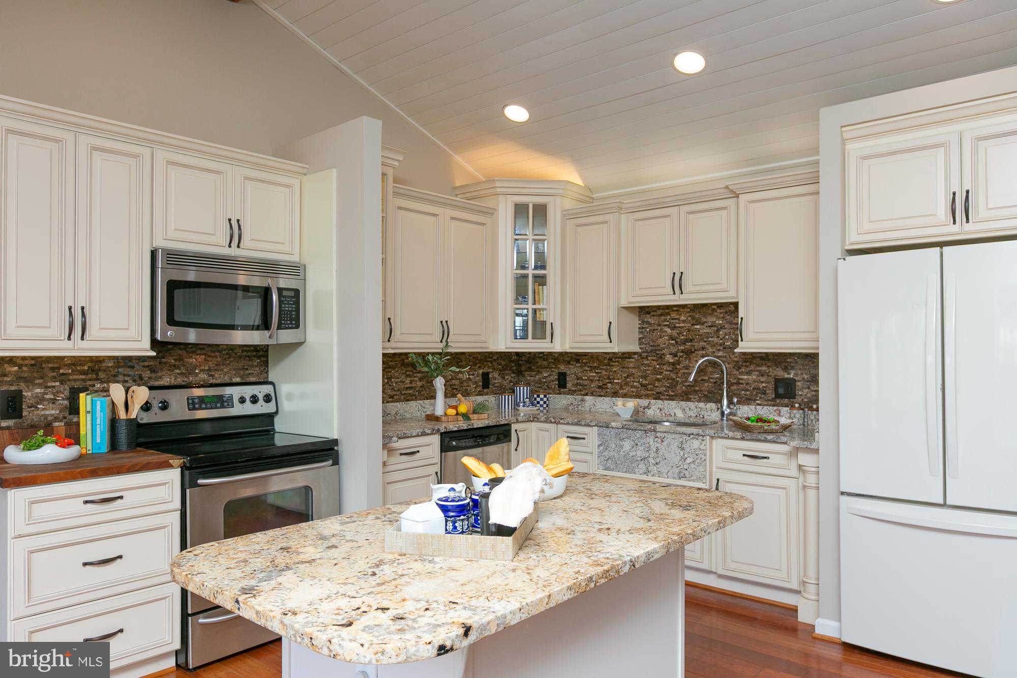 BRIAR RUN - Residential