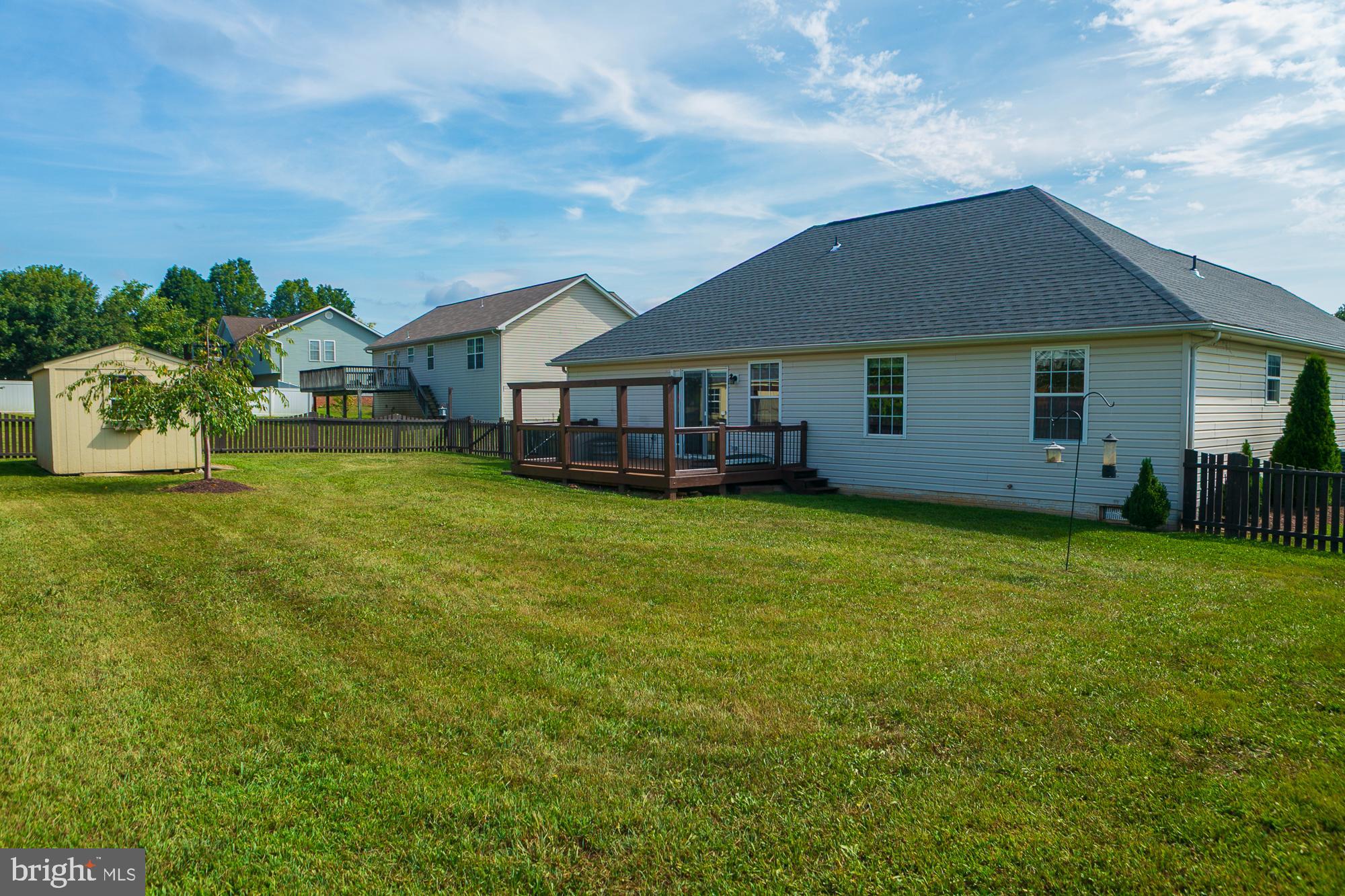 BRIAR RUN - Residential