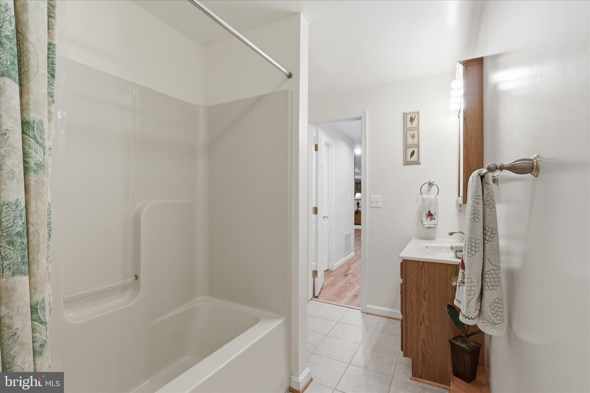 GREAT OAK - Residential