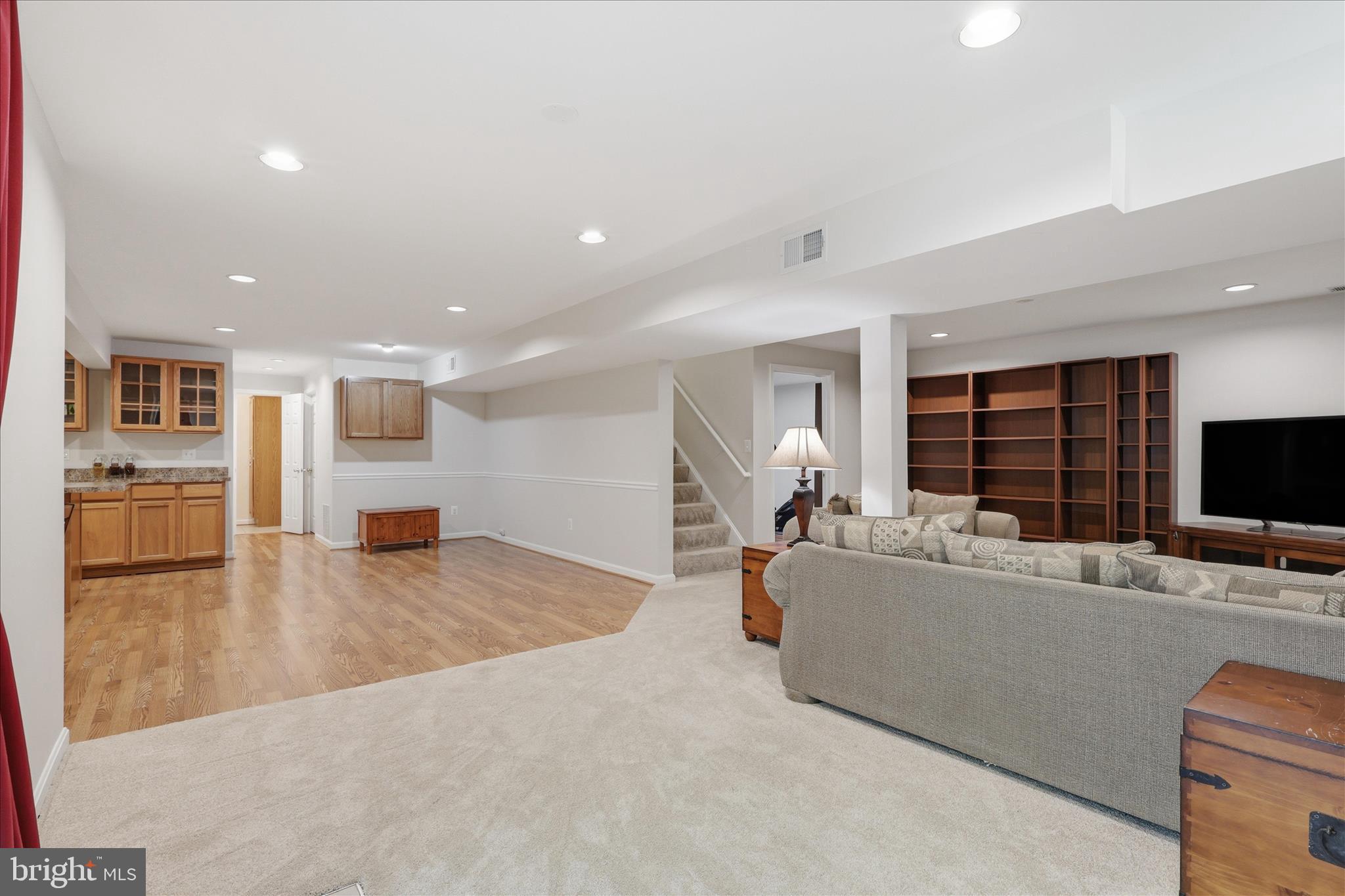 GREAT OAK - Residential