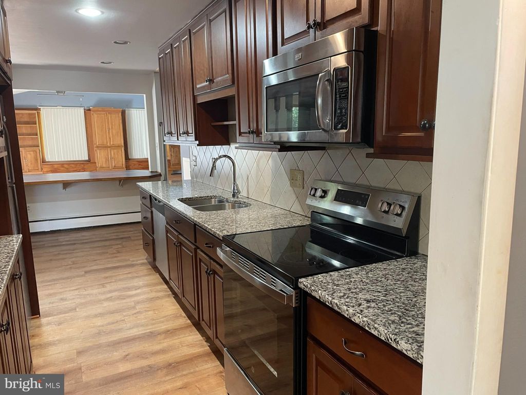 Photo of 511 Heather Road, EXTON, PA 19341 (MLS # PACT2115390)