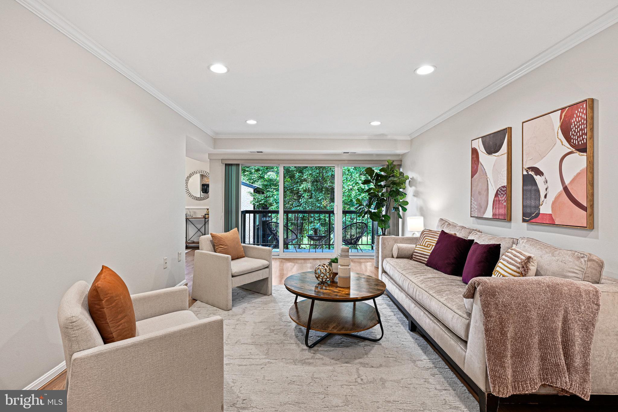 HAWTHORNE VILLAGE - Residential