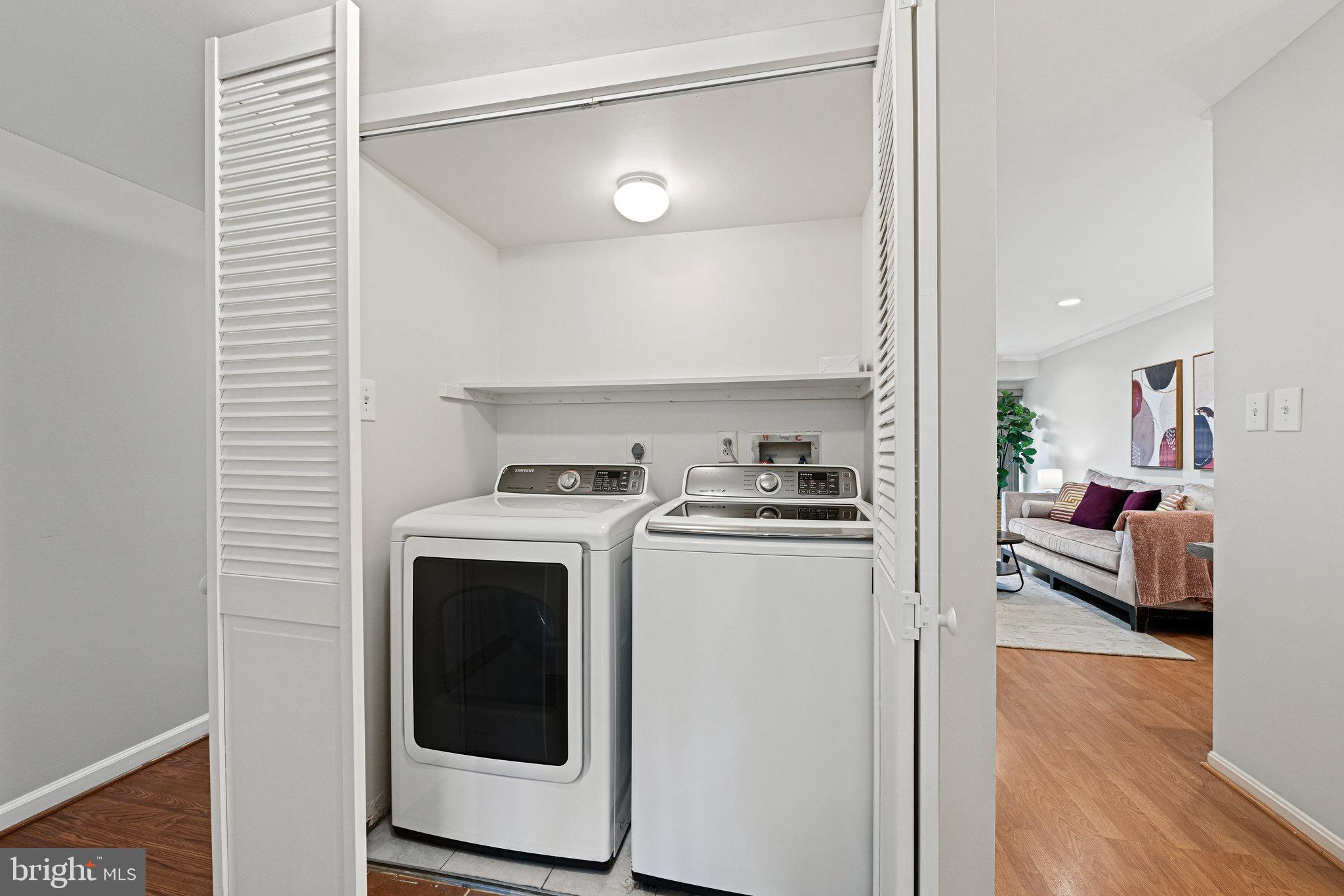 HAWTHORNE VILLAGE - Residential