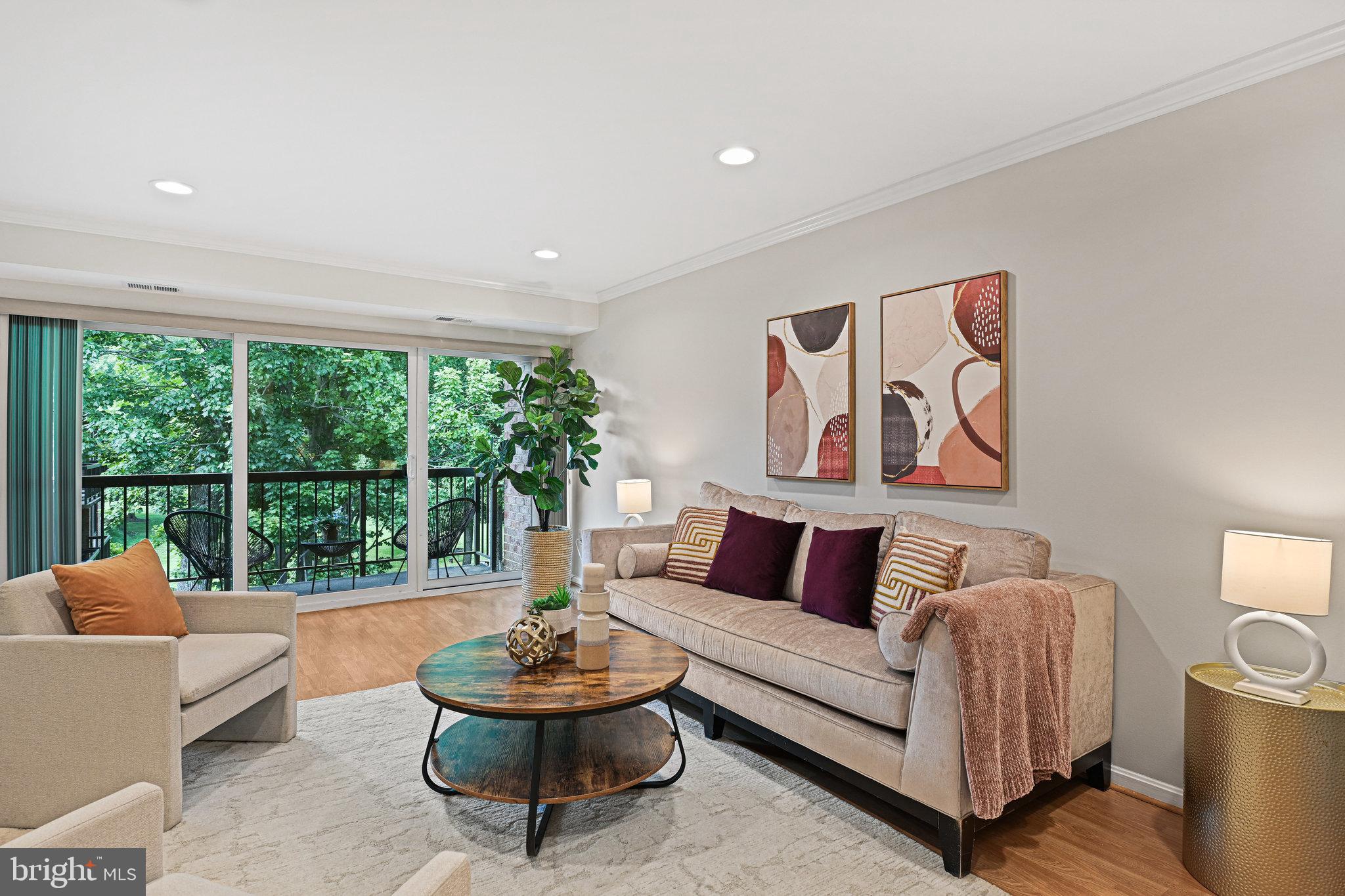 HAWTHORNE VILLAGE - Residential