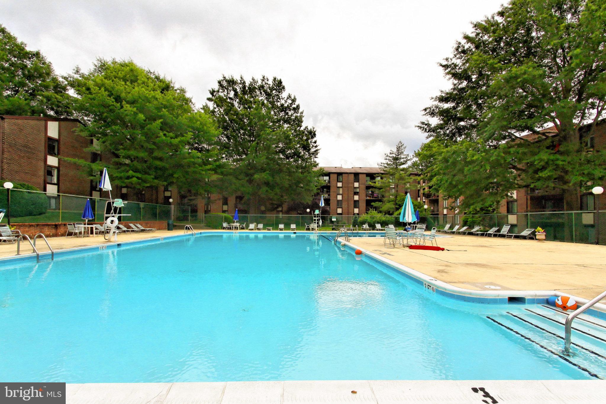 HAWTHORNE VILLAGE - Residential