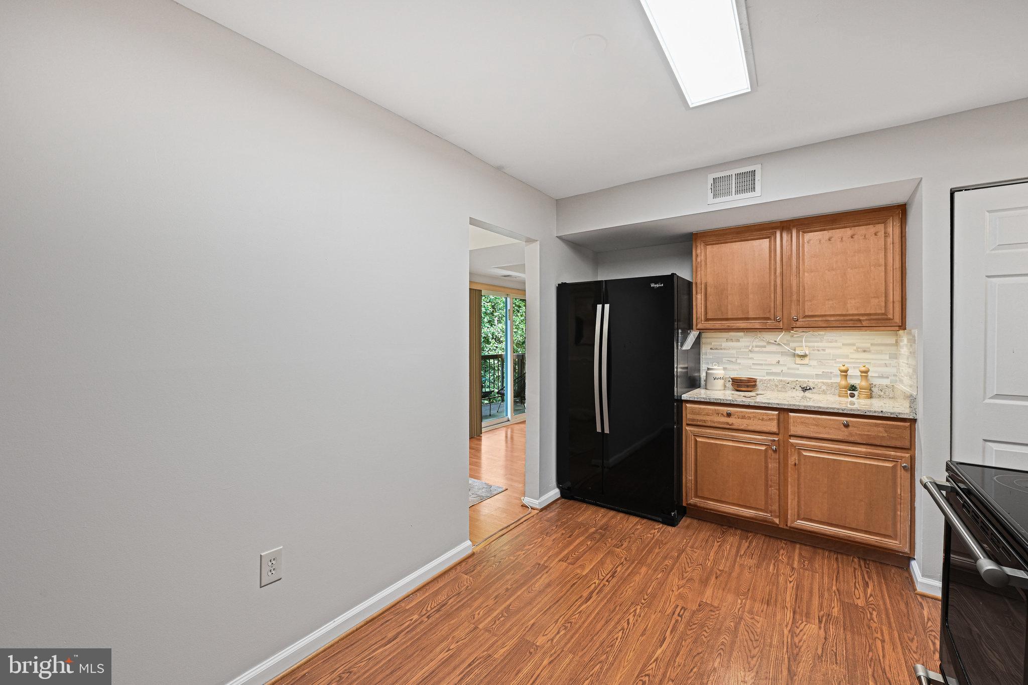 HAWTHORNE VILLAGE - Residential