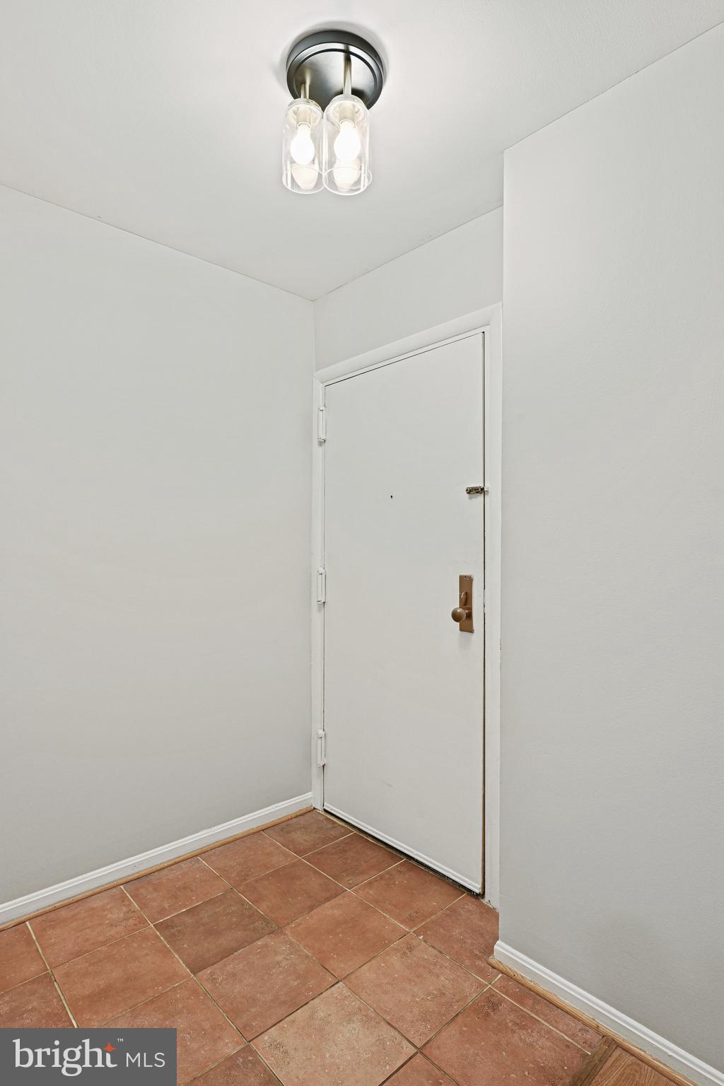 HAWTHORNE VILLAGE - Residential