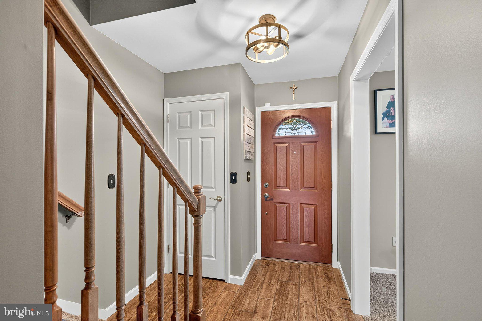 44 SUNRISE CIRCLE