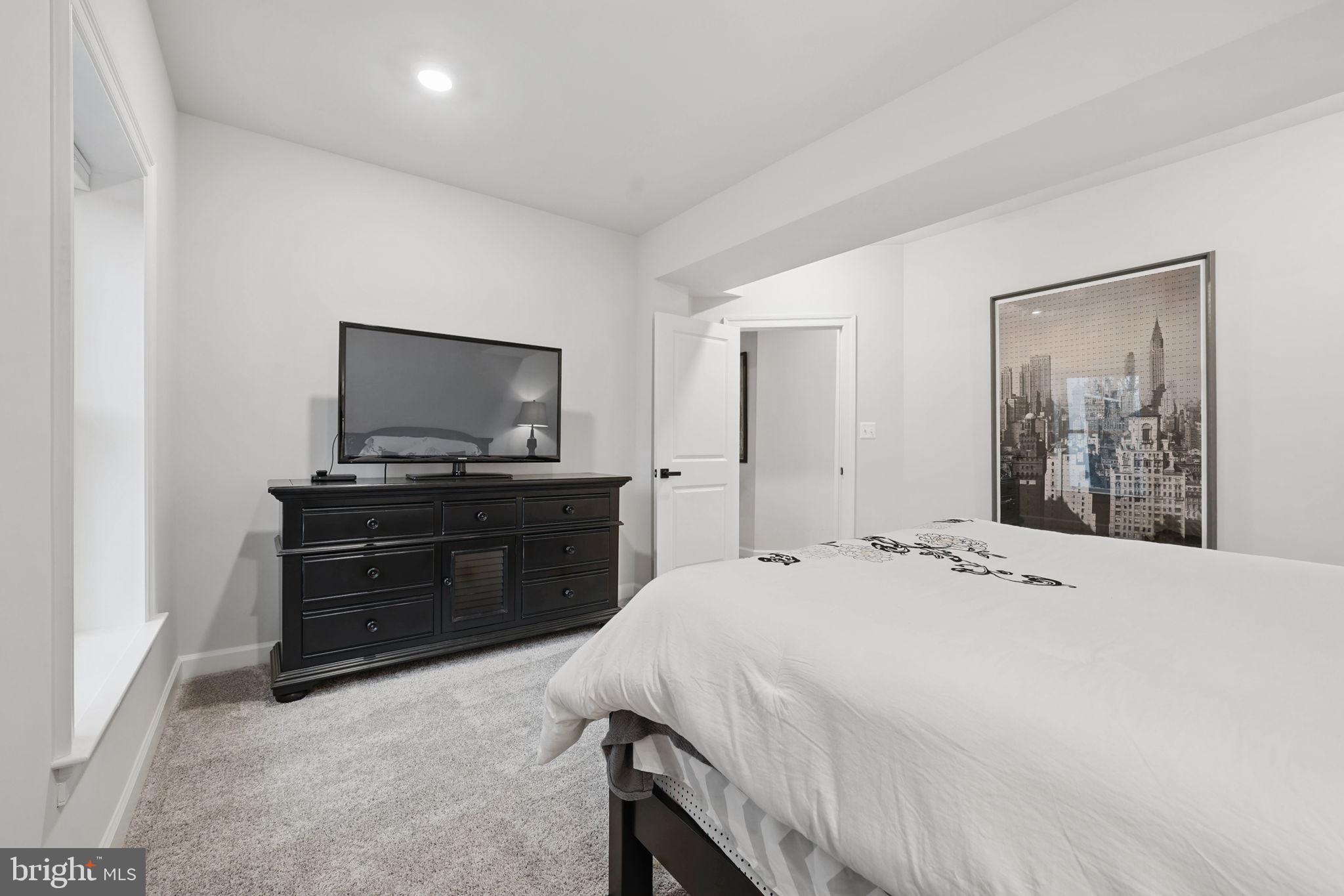 GRANT AT WILLOWSFORD - Residential