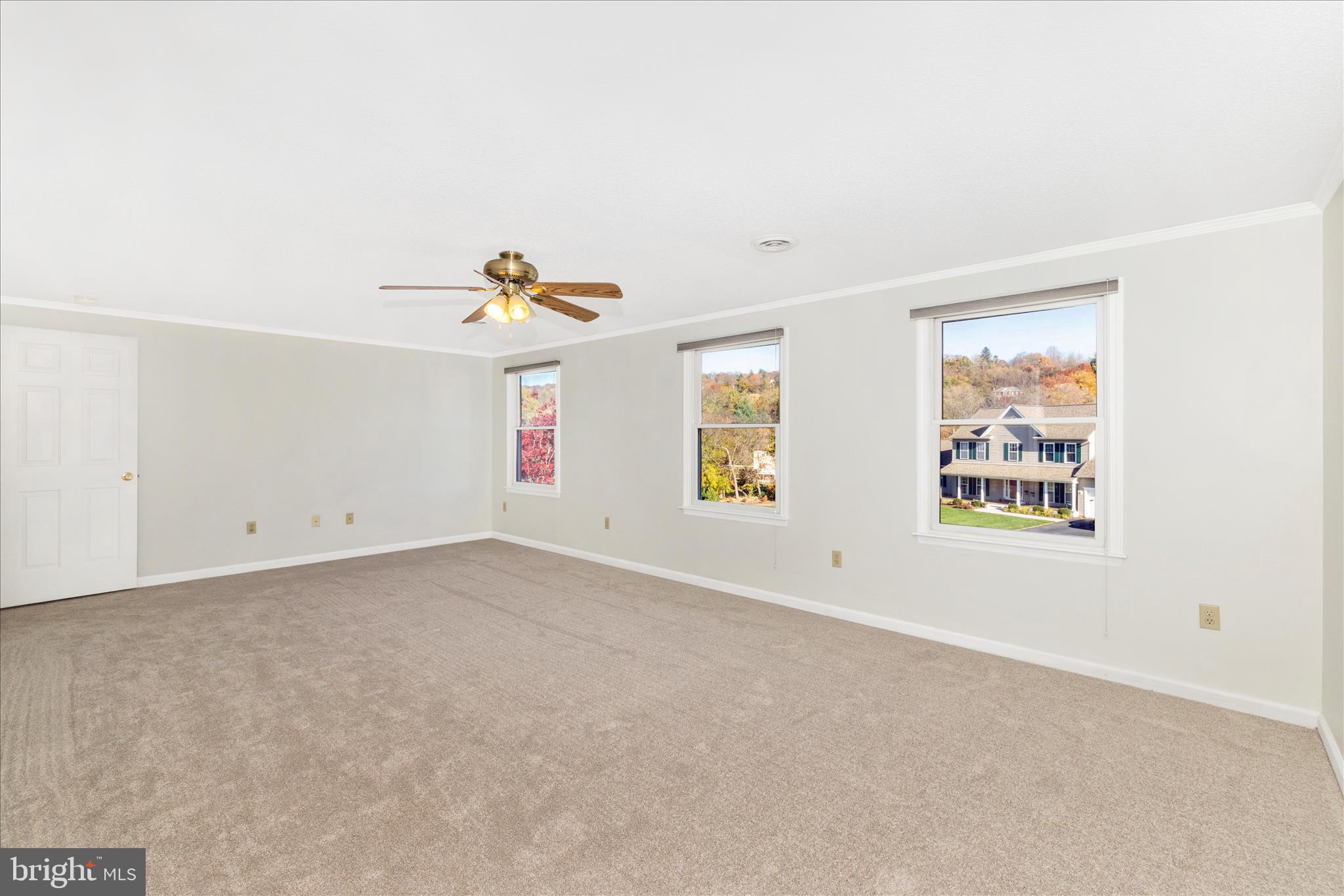 SPRINGDALE II - Residential