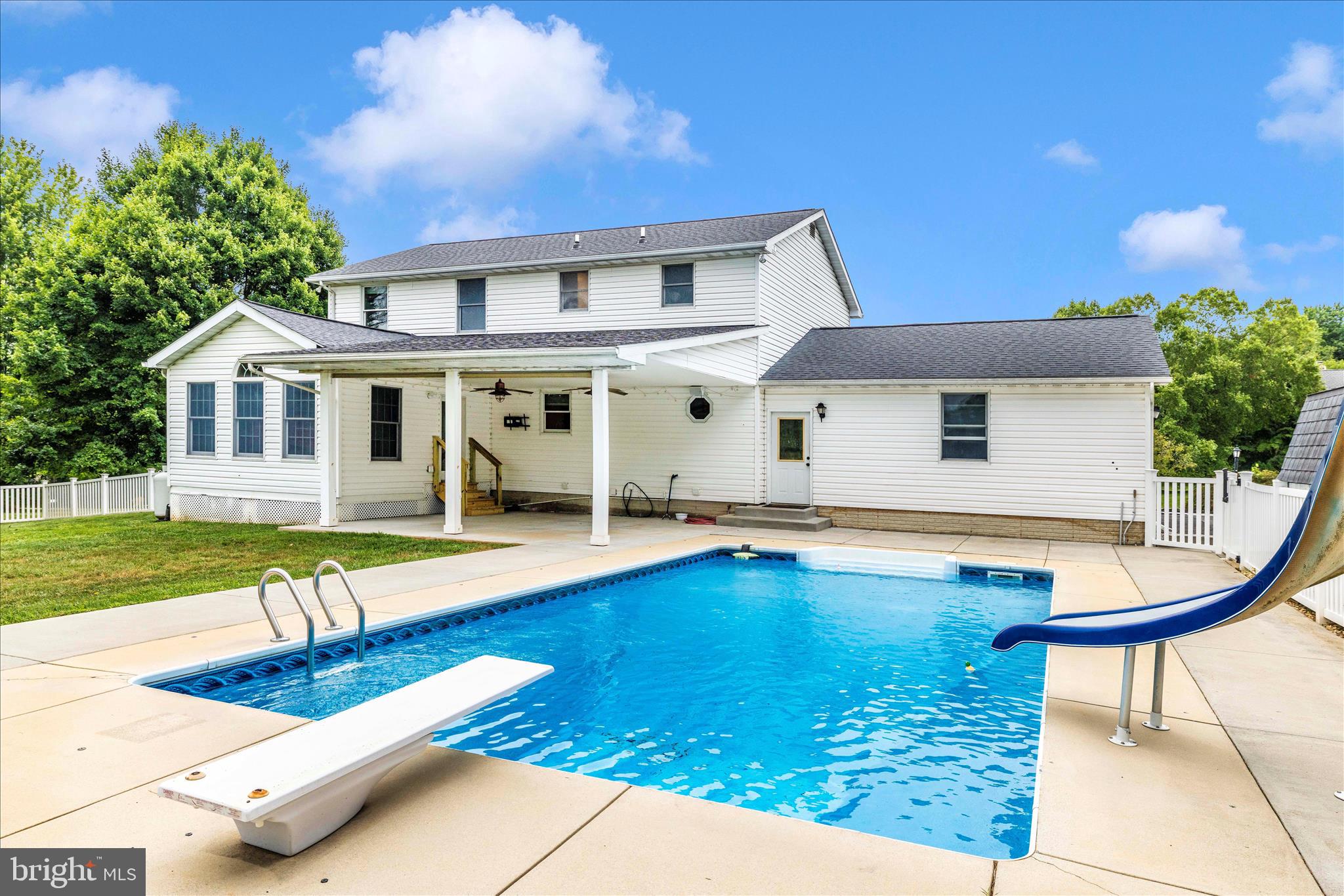 SPRINGDALE II - Residential