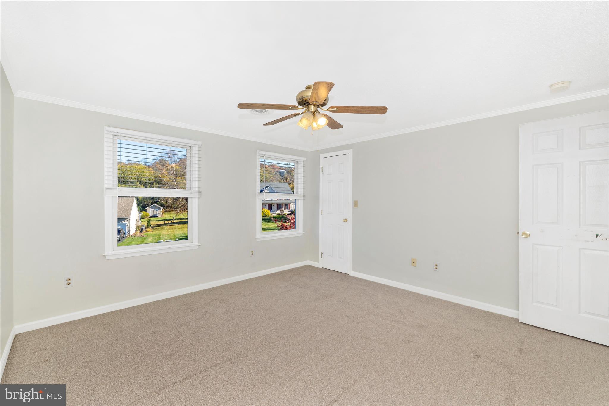 SPRINGDALE II - Residential