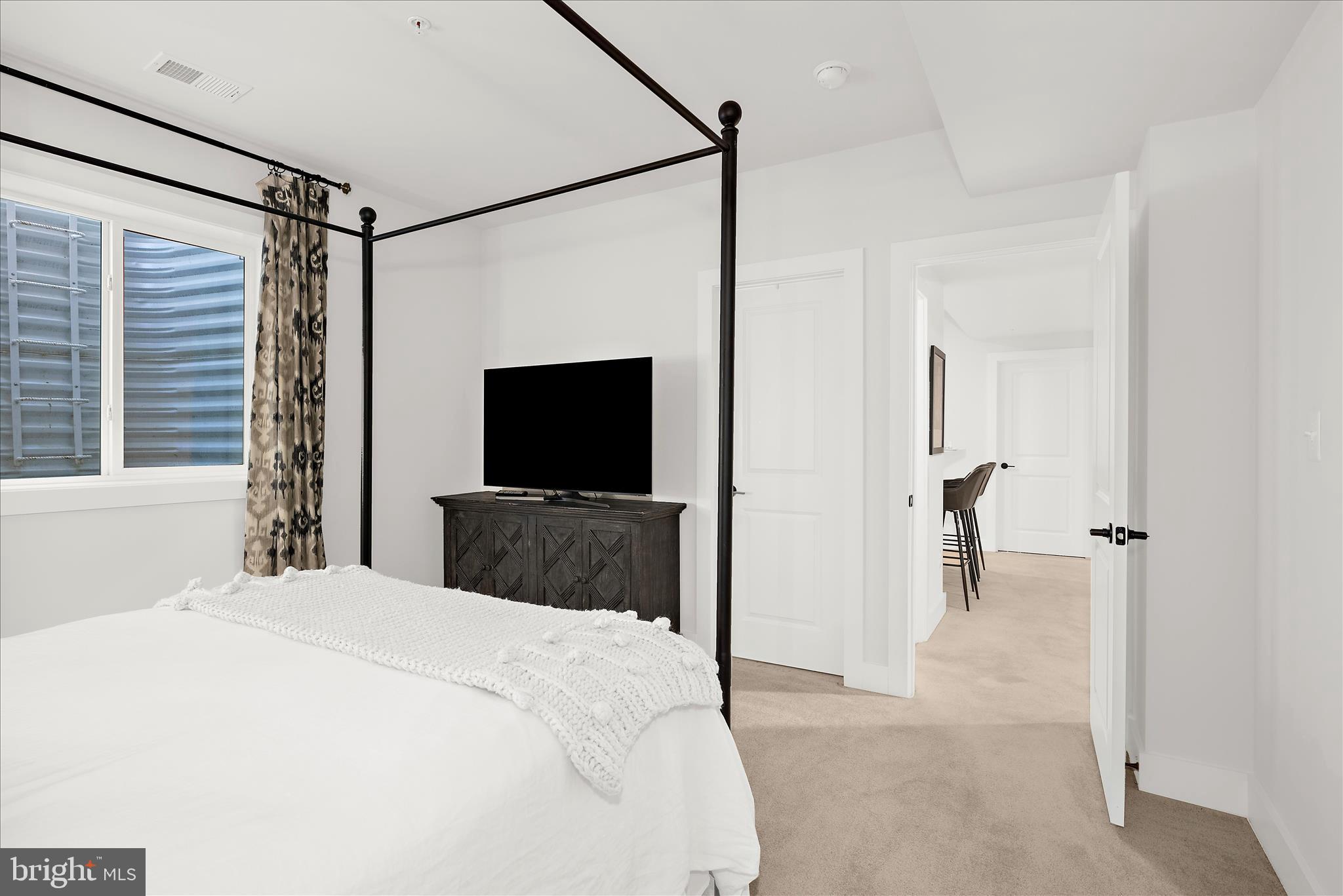 TWO RIVERS - Residential