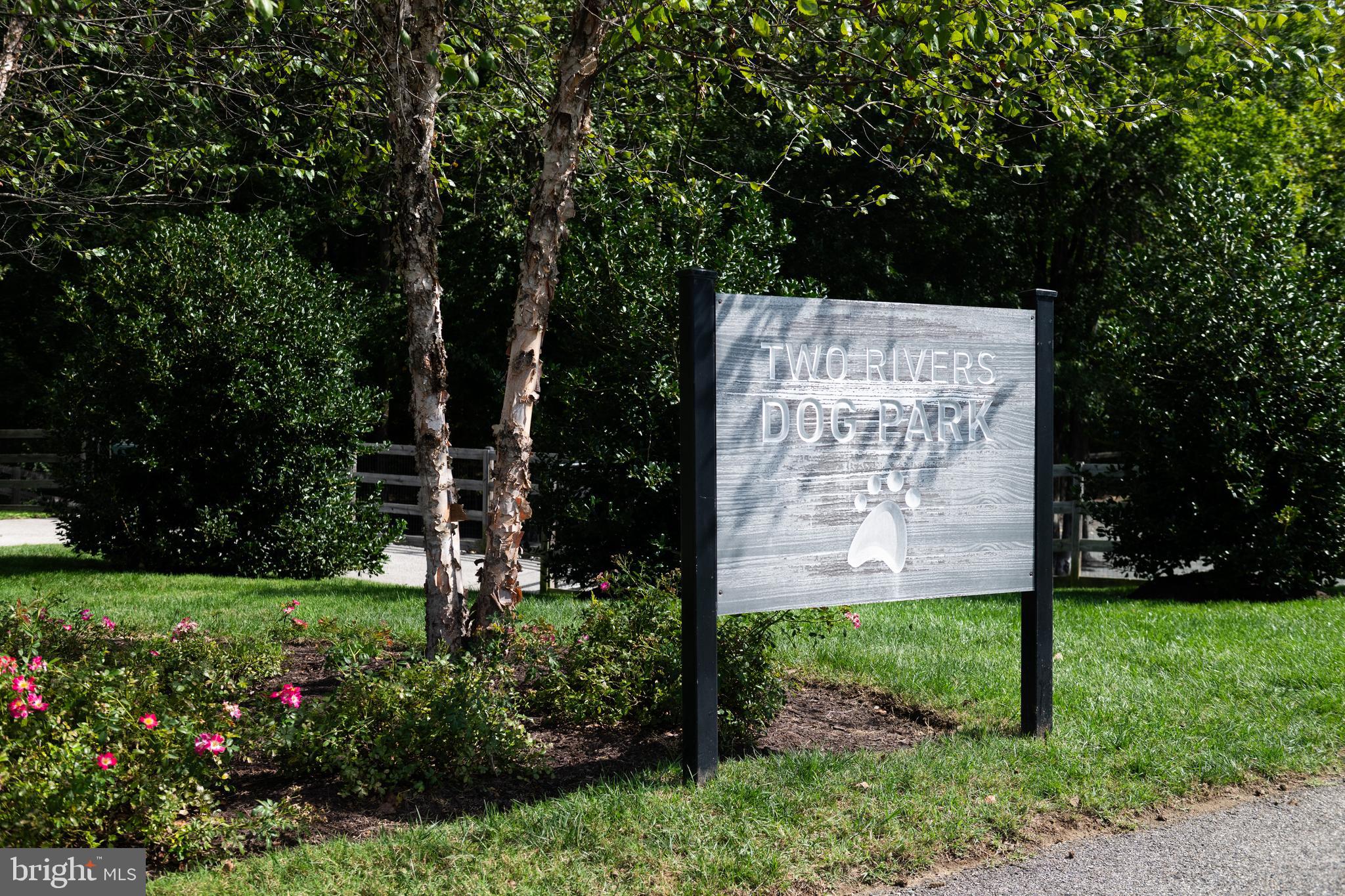 TWO RIVERS - Residential