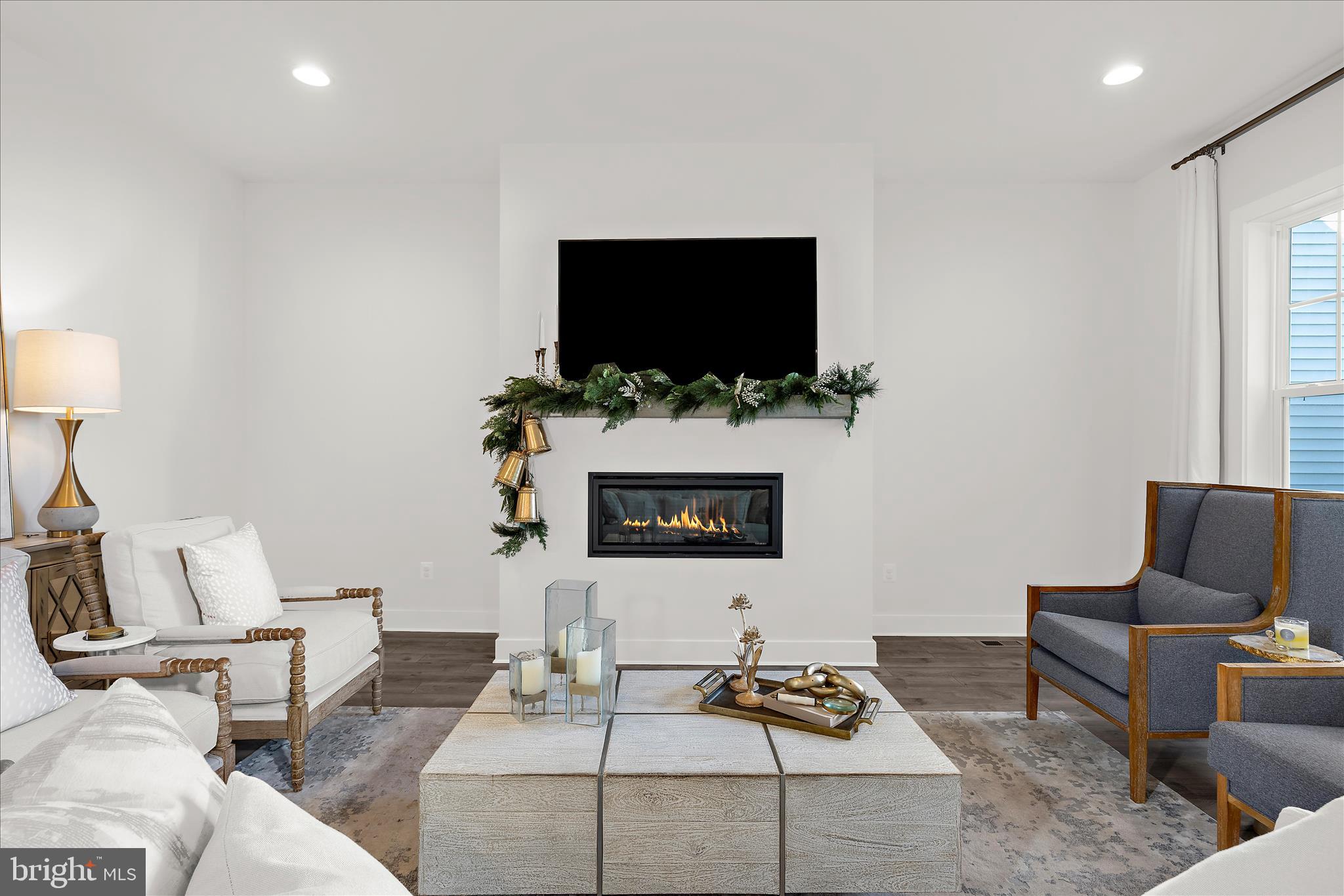 TWO RIVERS - Residential