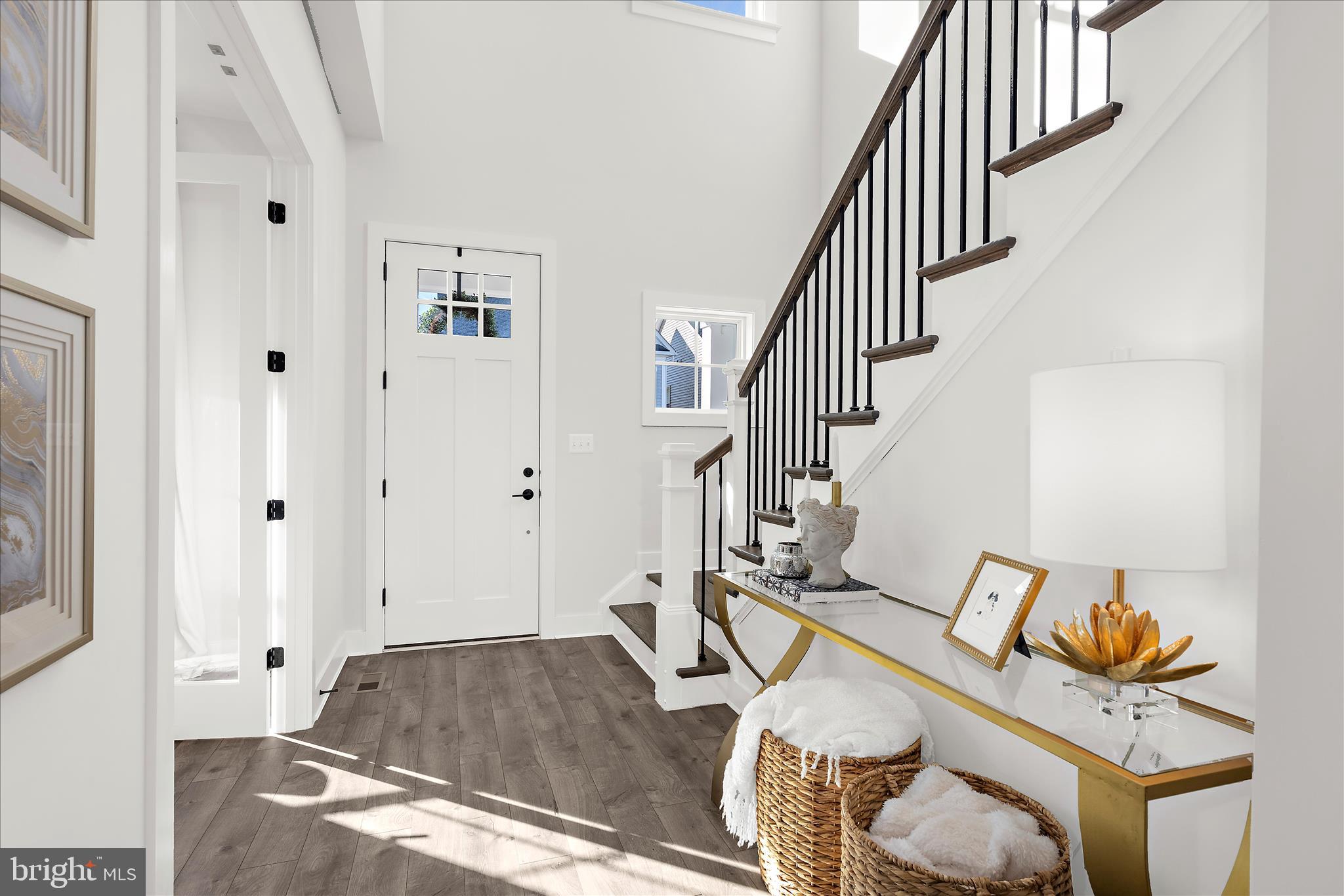 TWO RIVERS - Residential