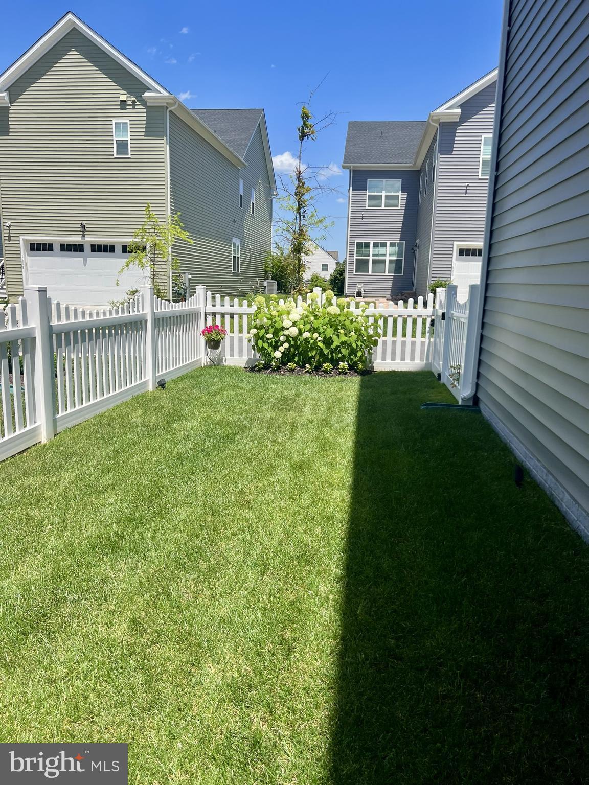 TWO RIVERS - Residential