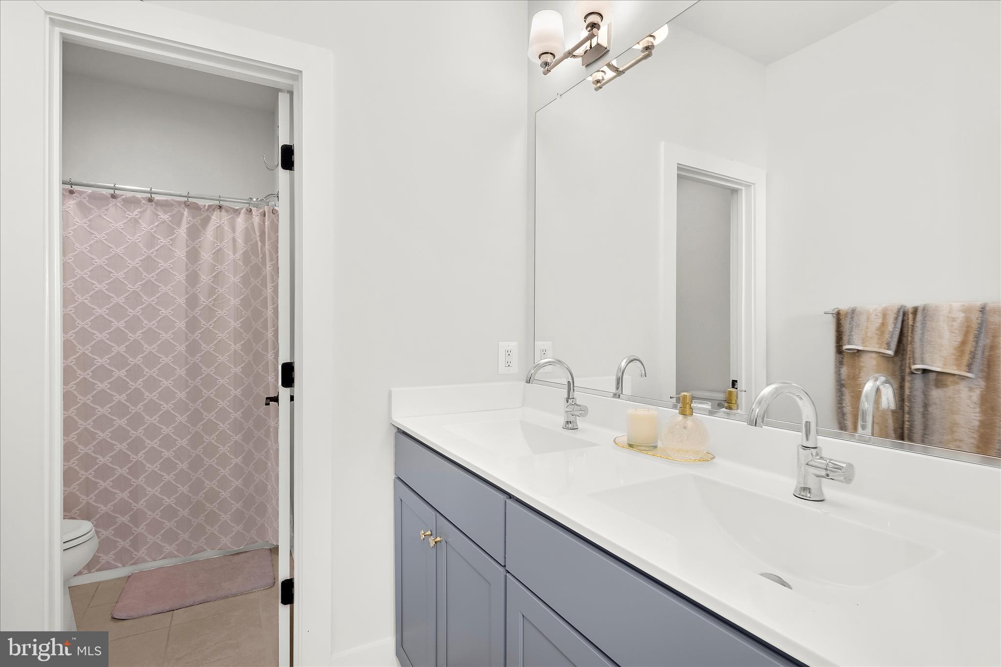 TWO RIVERS - Residential