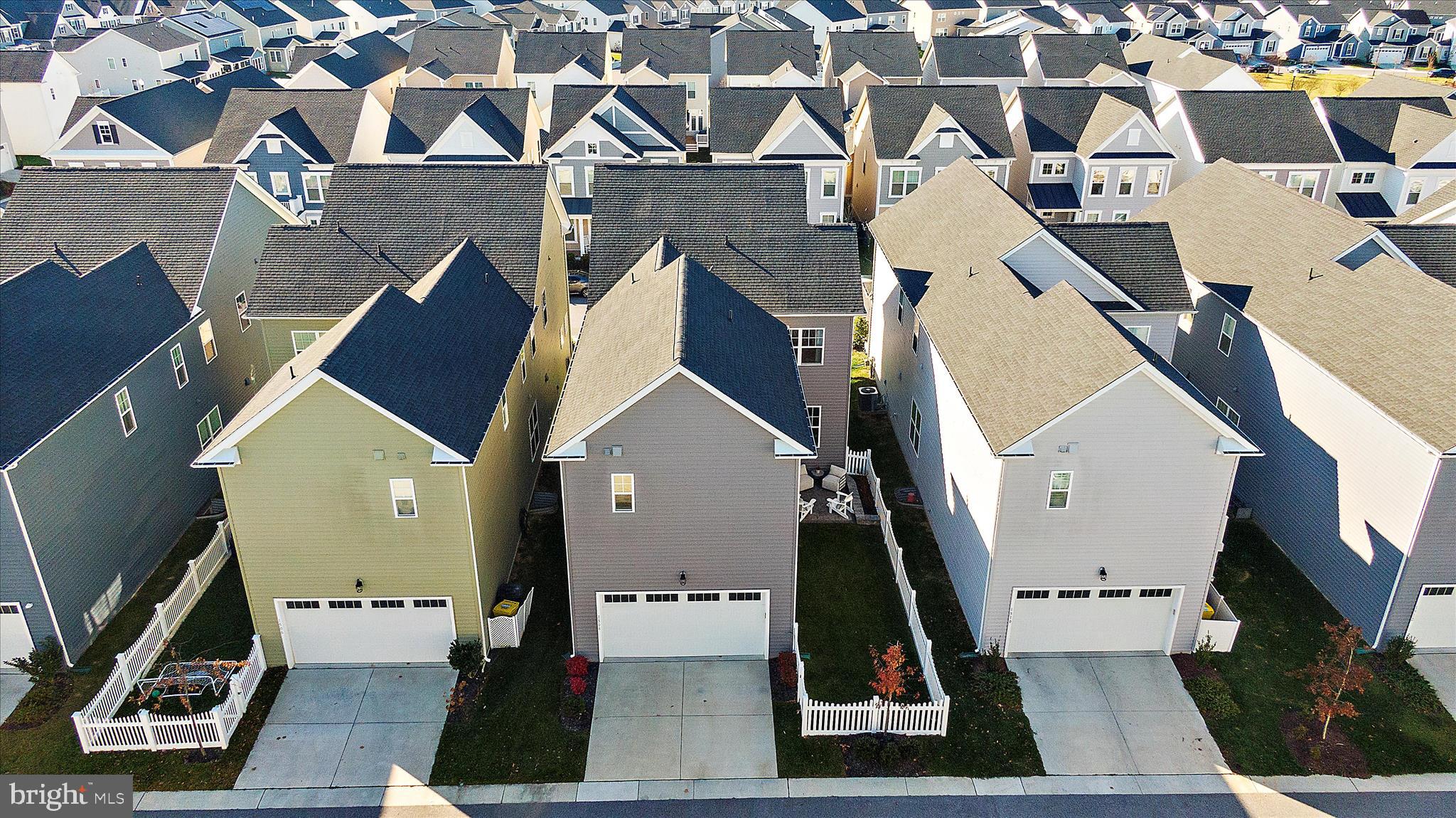 1508 SANDBAR WILLOW DRIVE