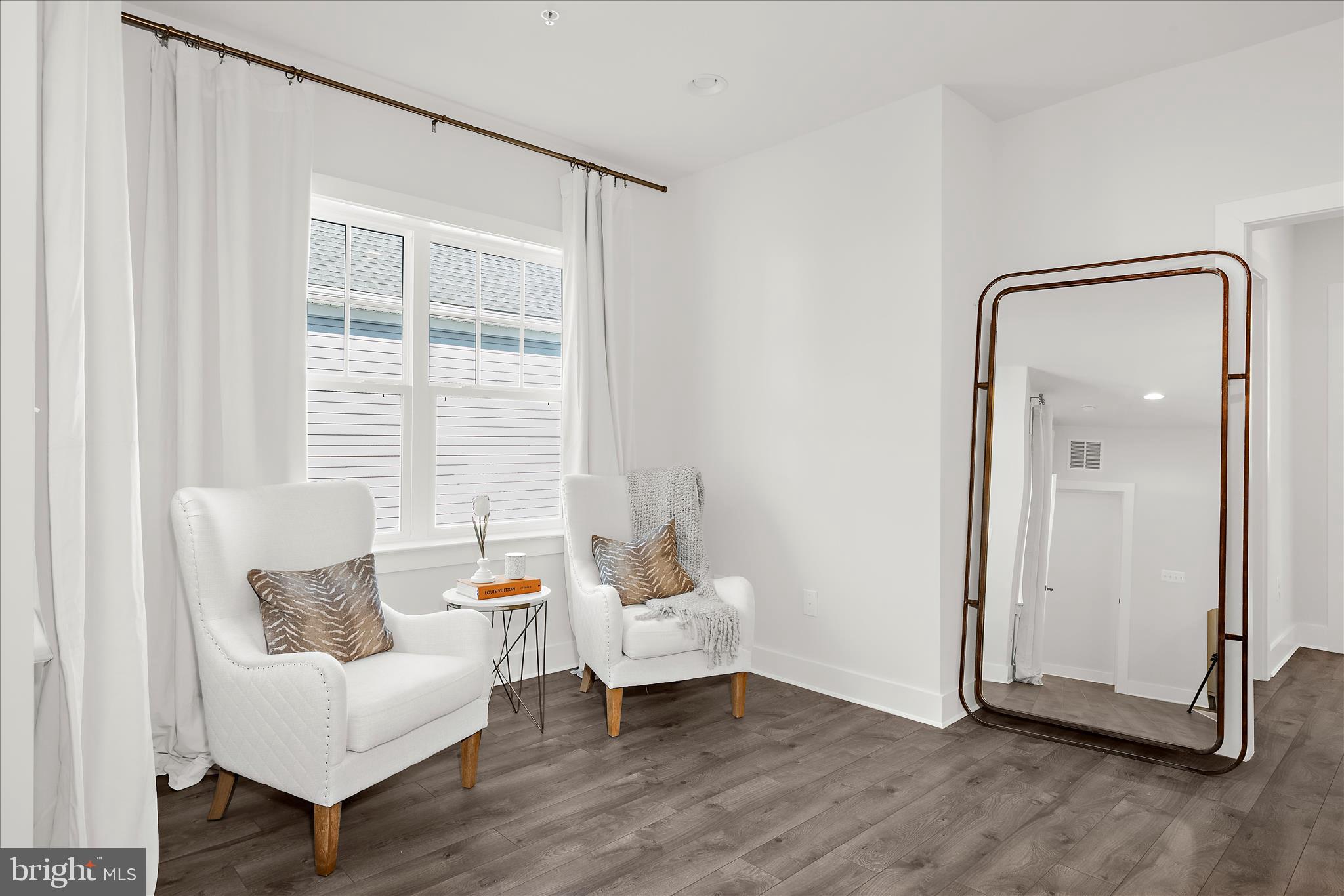 TWO RIVERS - Residential