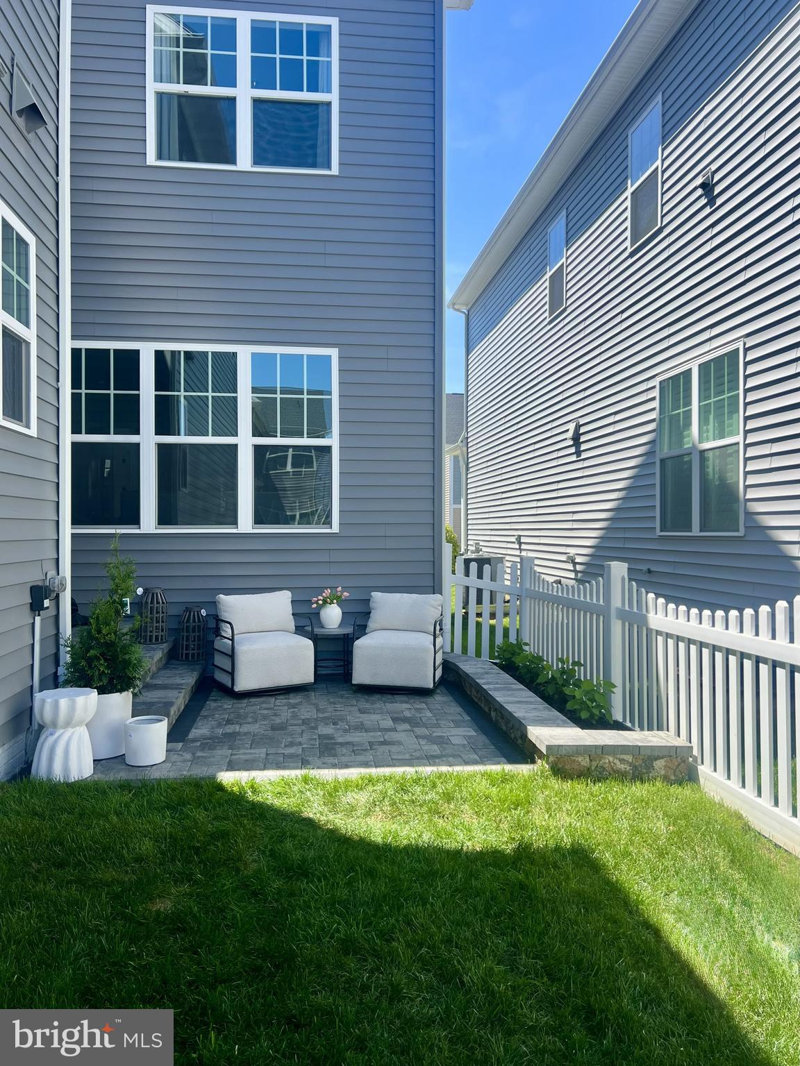 TWO RIVERS - Residential