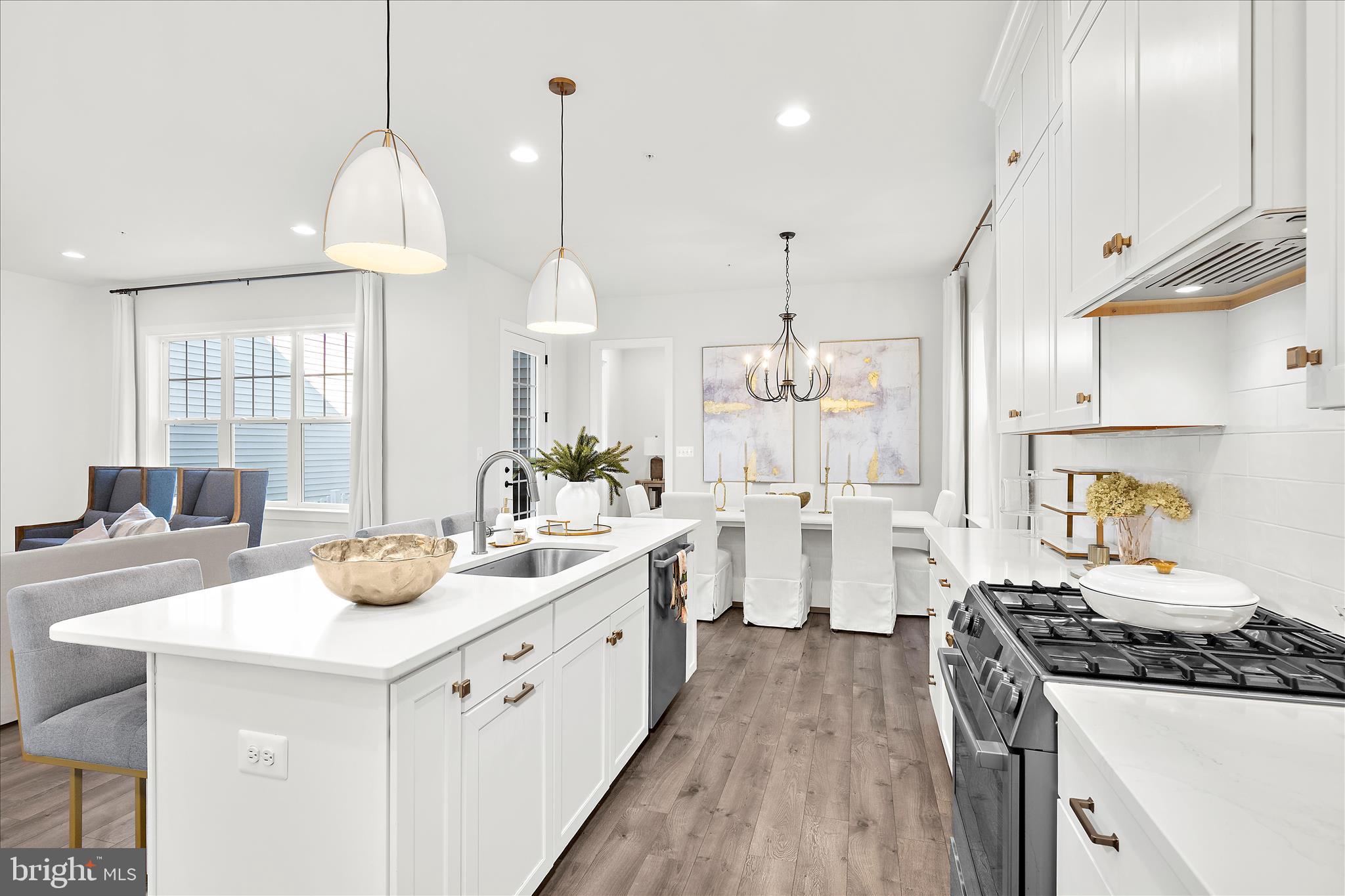 TWO RIVERS - Residential