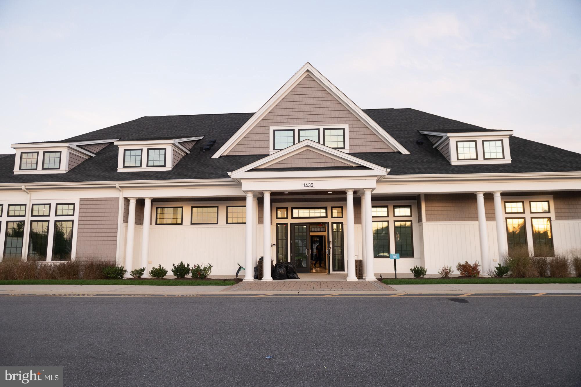 TWO RIVERS - Residential