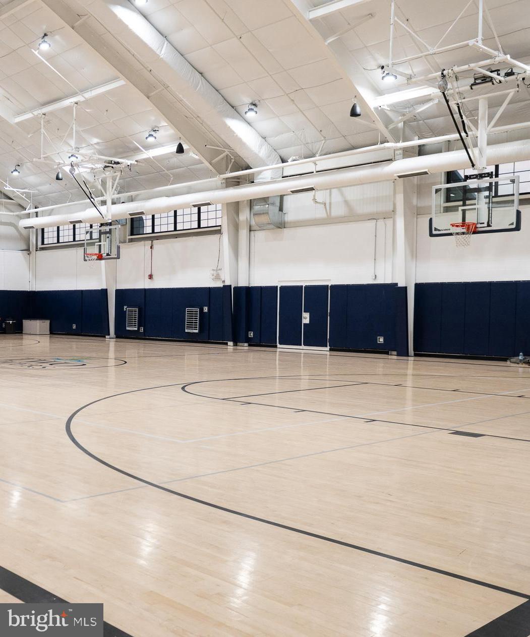 TWO RIVERS - Residential