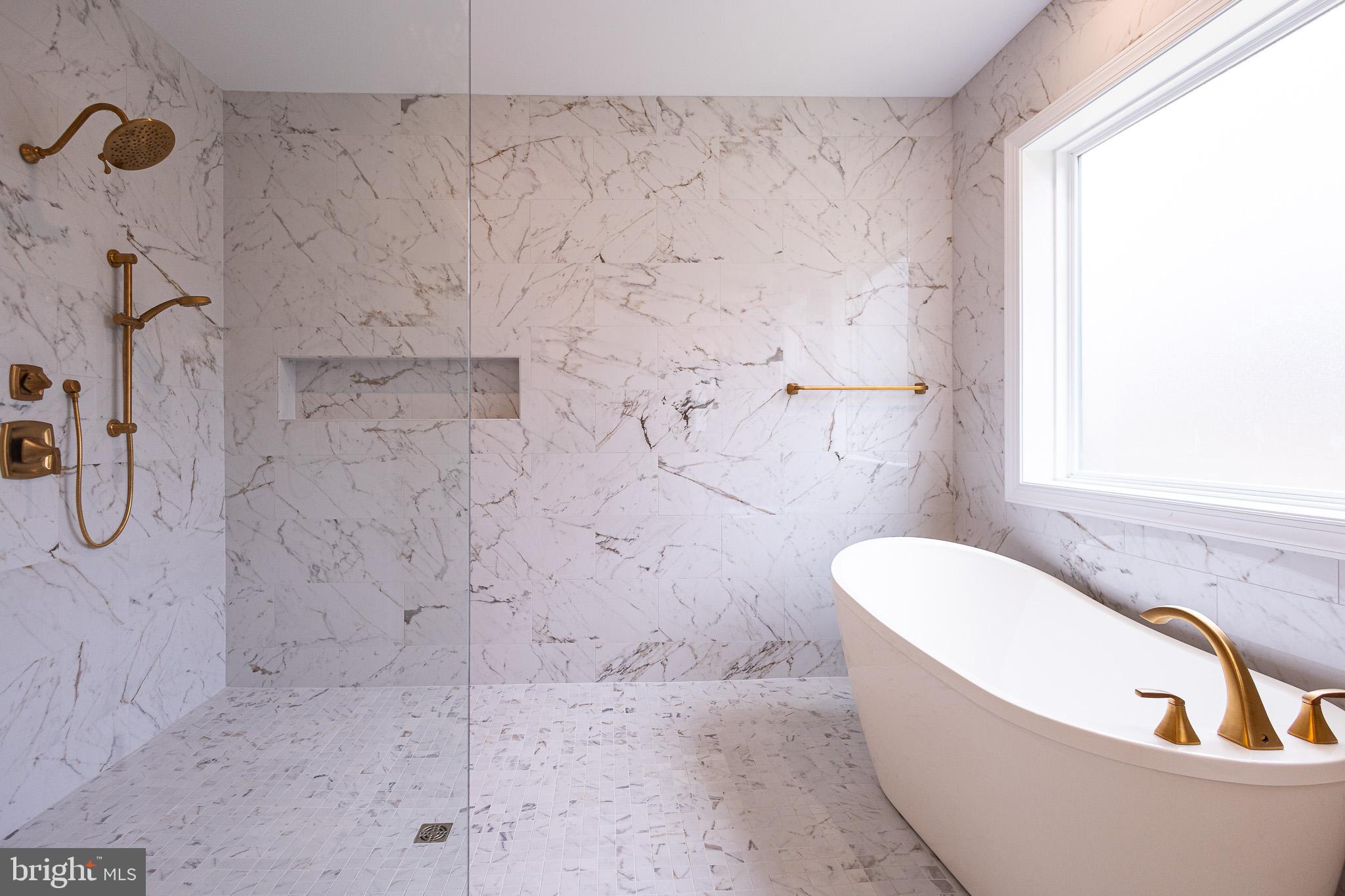 THE WOODS - Residential