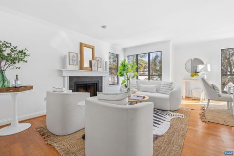 362 SOUTH PANTOPS DR CHARLOTTESVILLE VA 22911