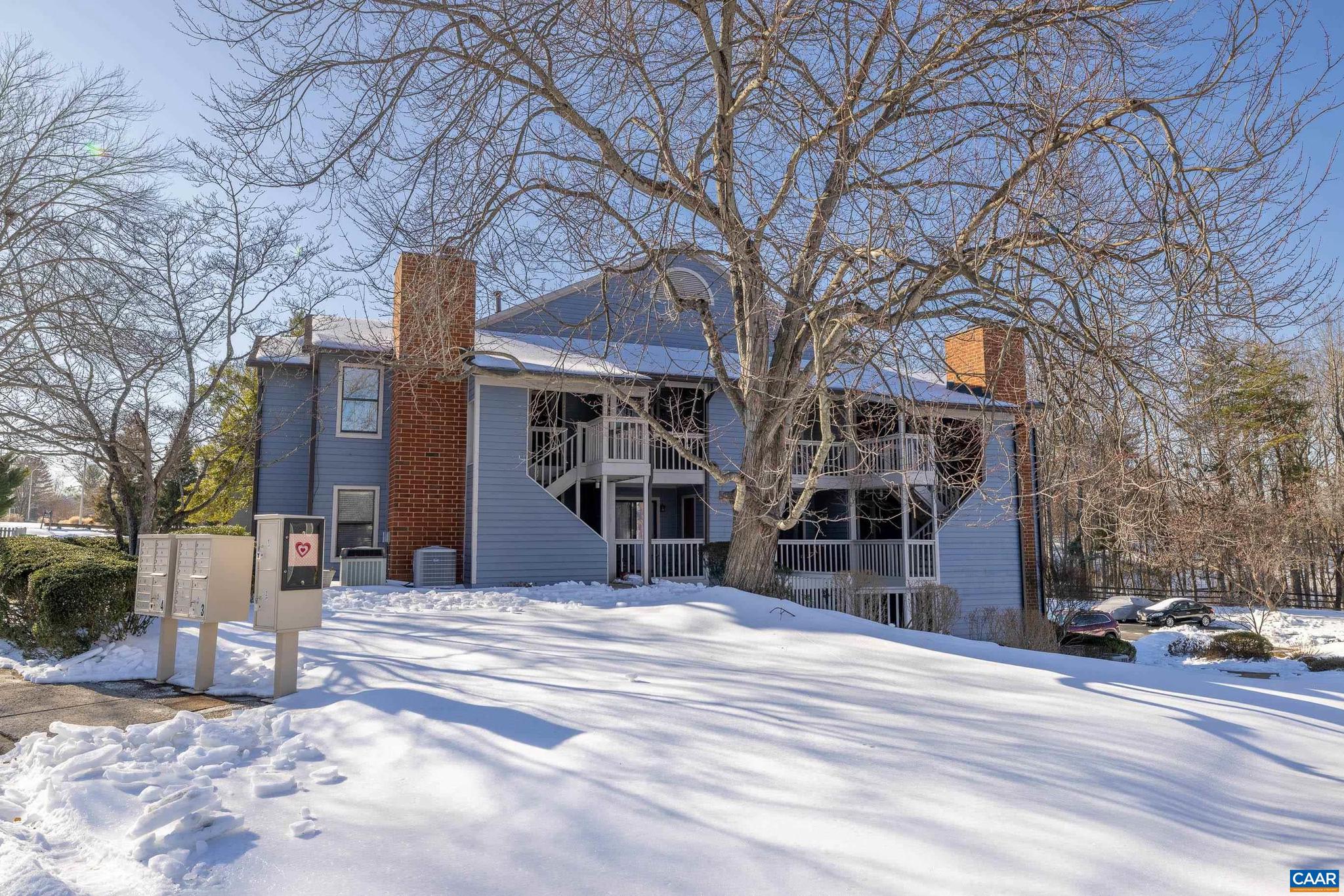 362 SOUTH PANTOPS DR