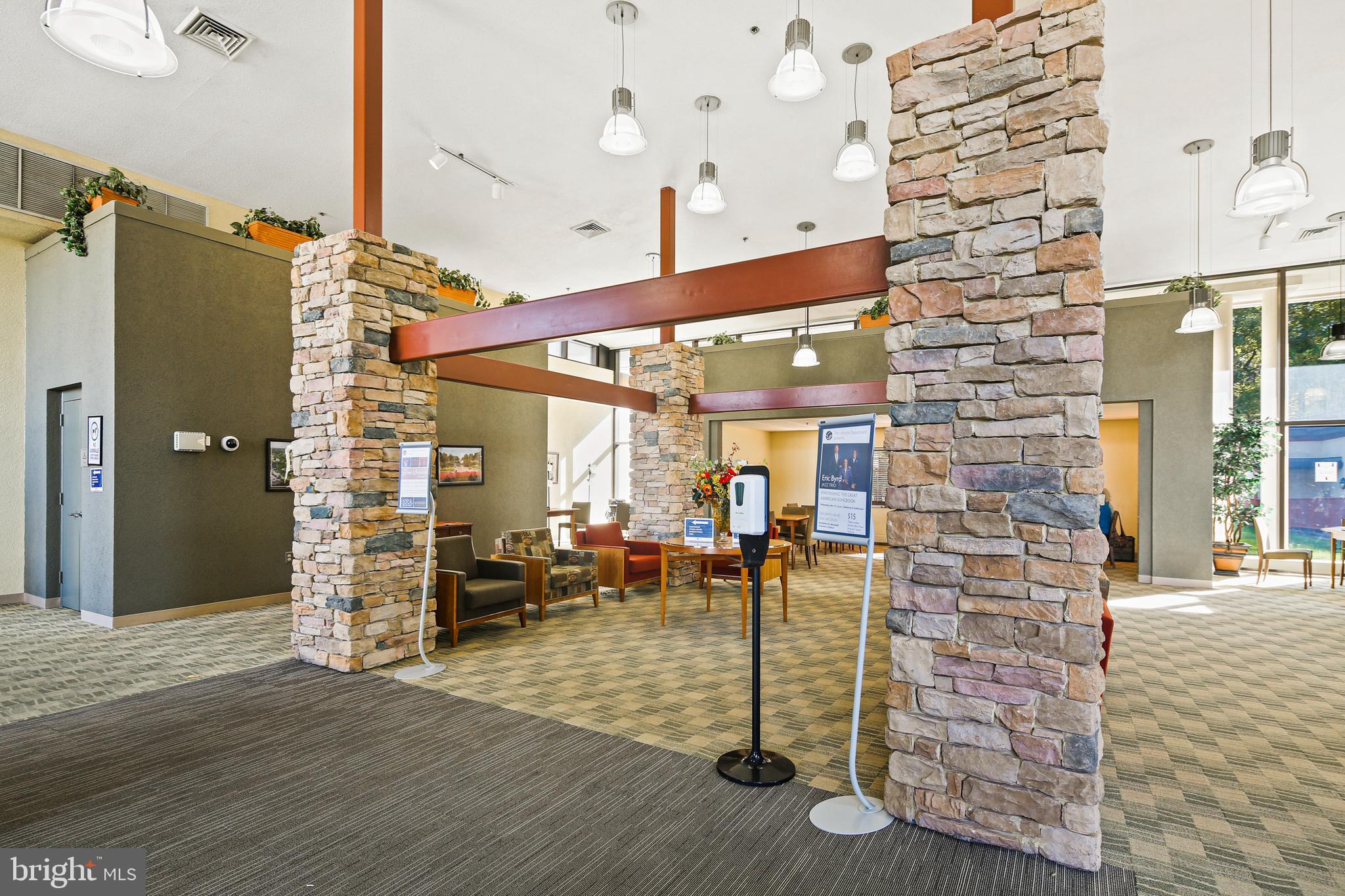 LEISURE WORLD - Residential