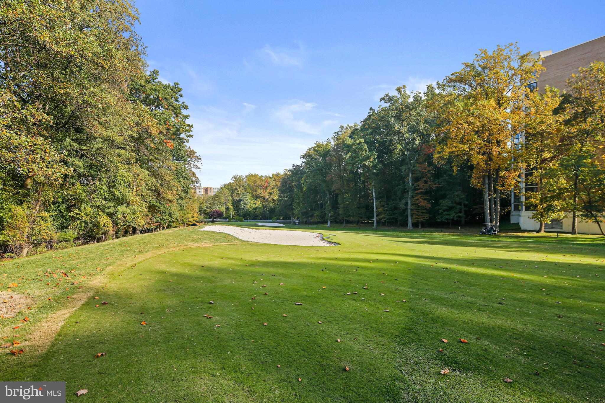 LEISURE WORLD - Residential