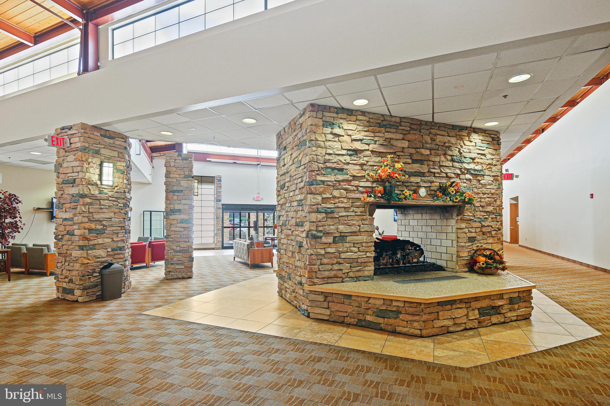 LEISURE WORLD - Residential