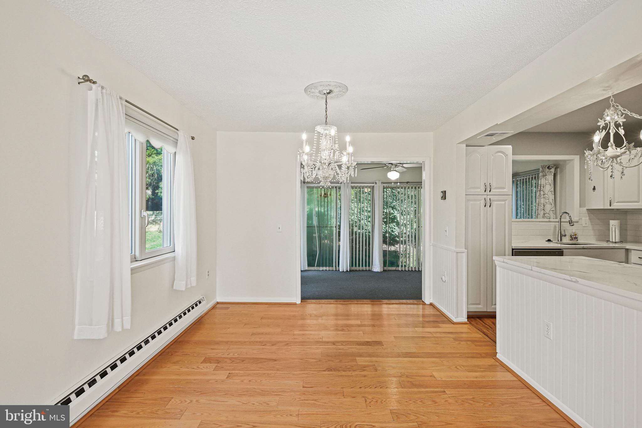 LEISURE WORLD - Residential