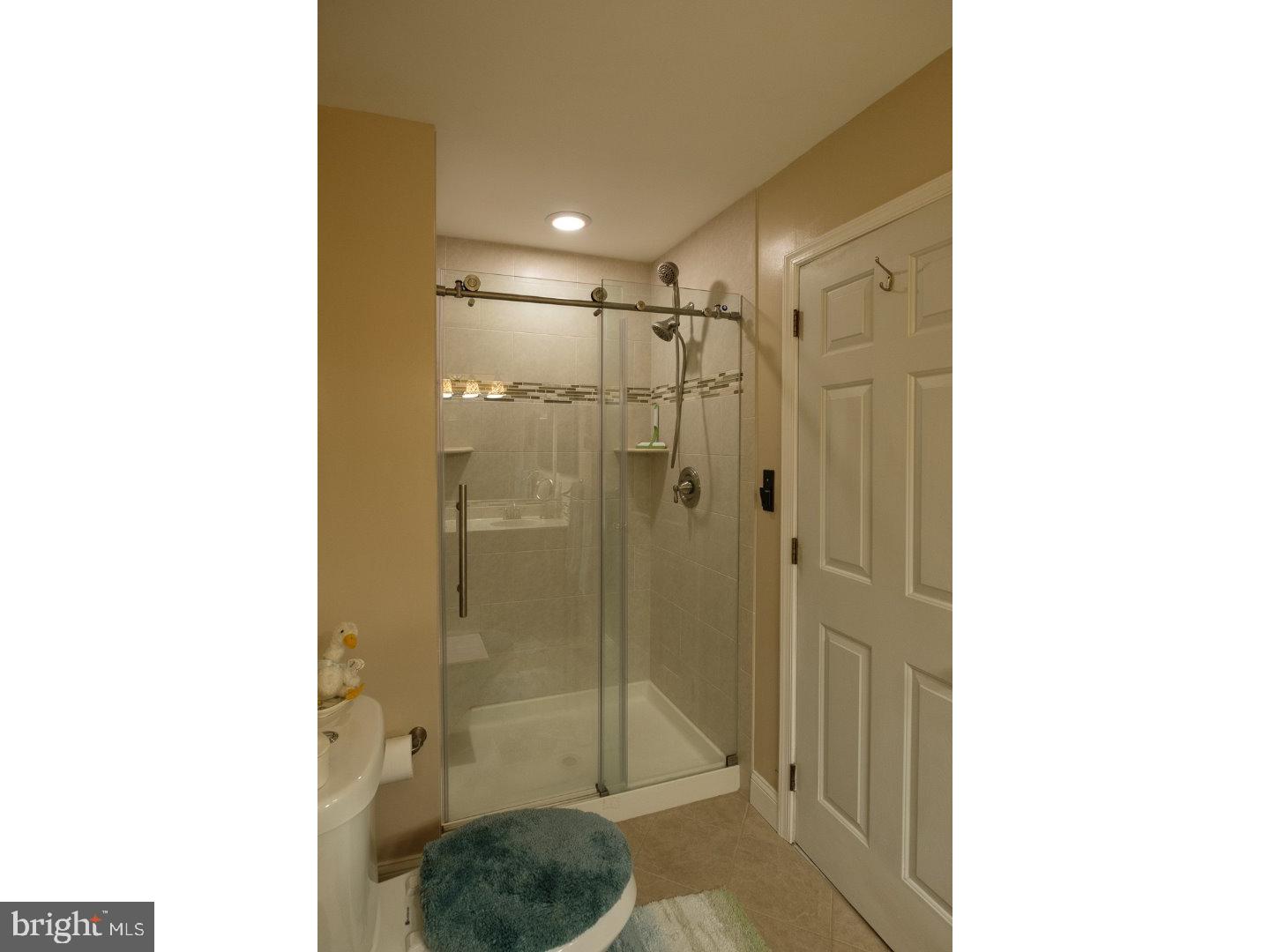 GARNET HILLS - Residential