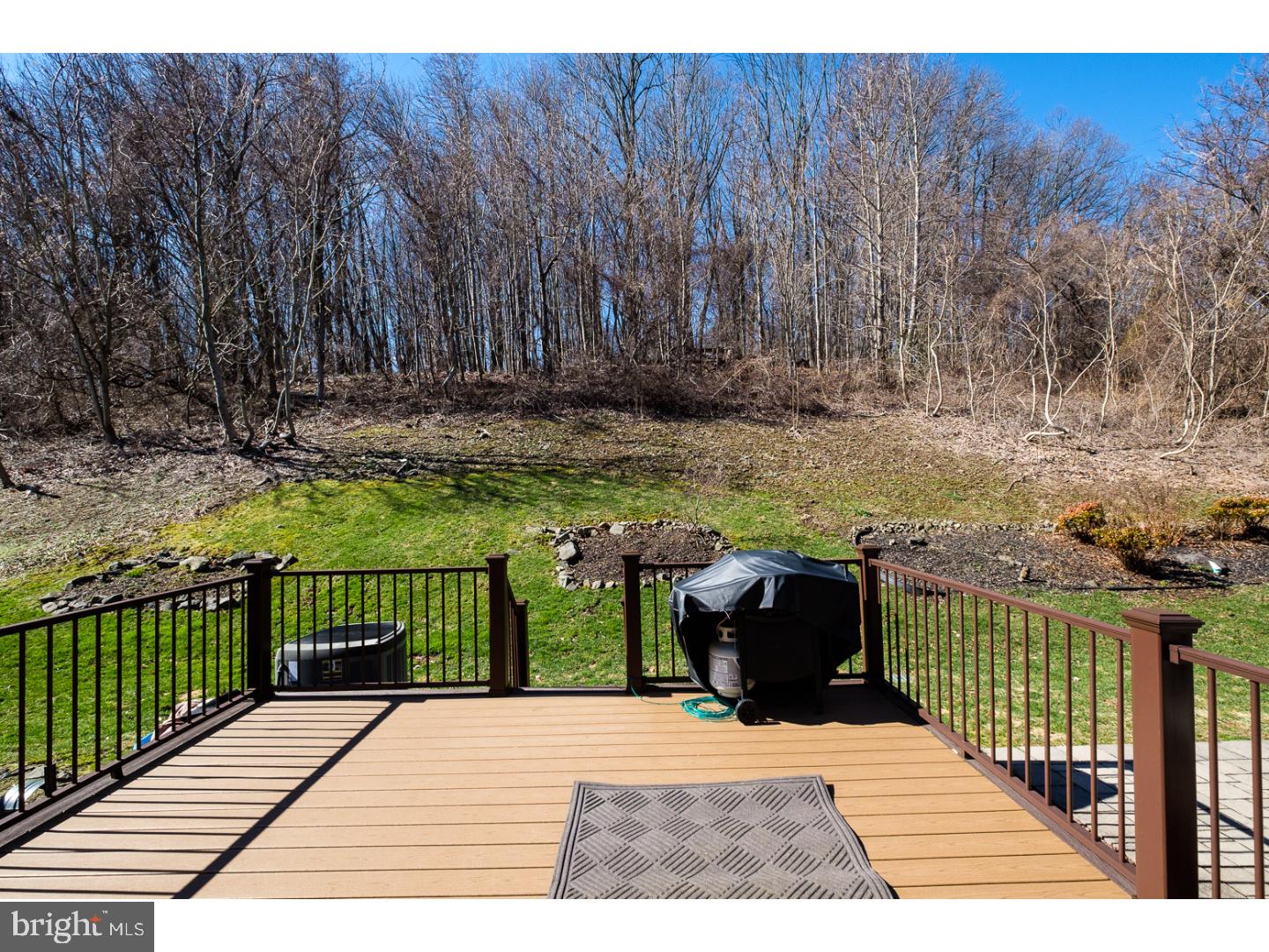 GARNET HILLS - Residential