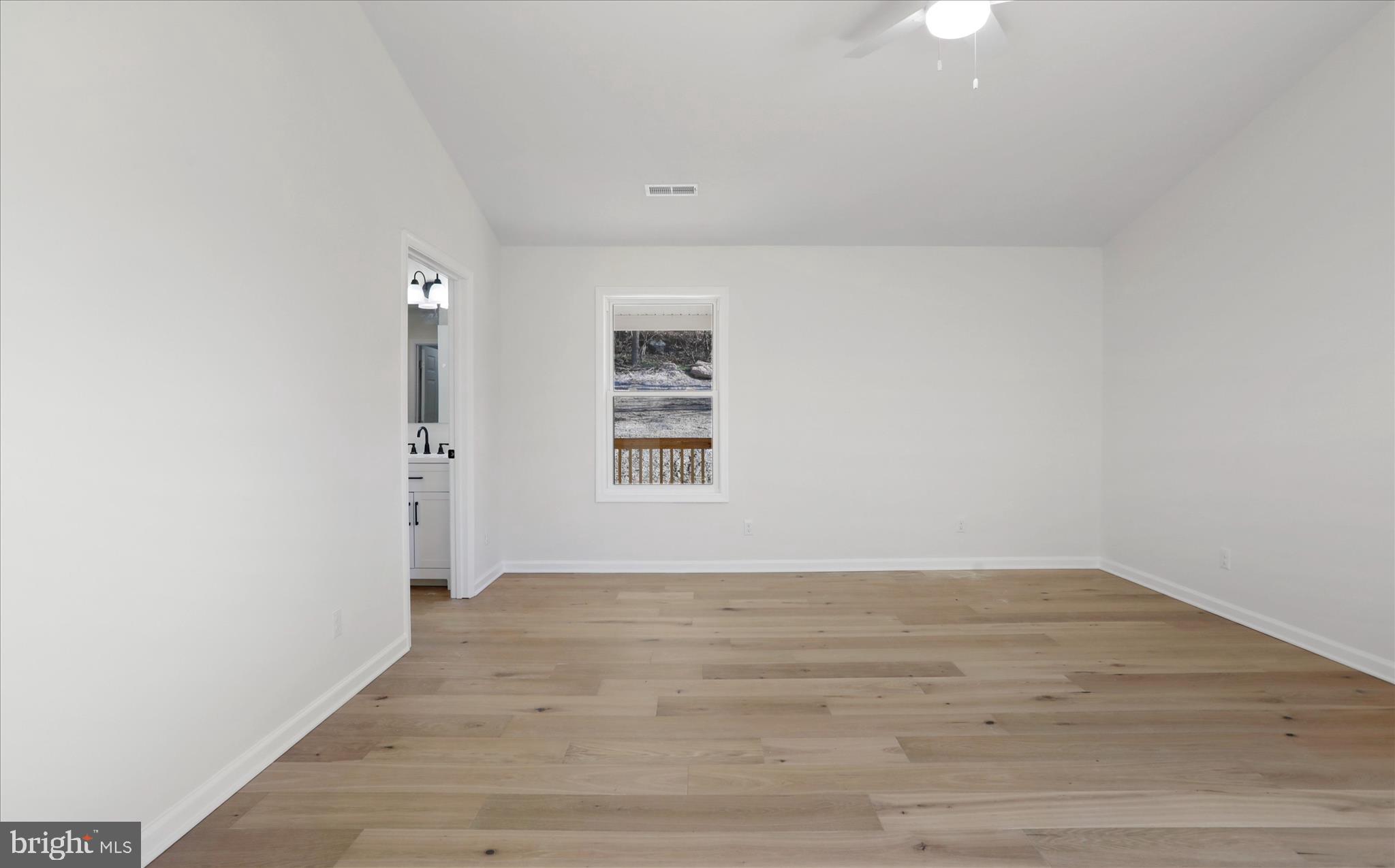 CAPON CORNERS - Residential